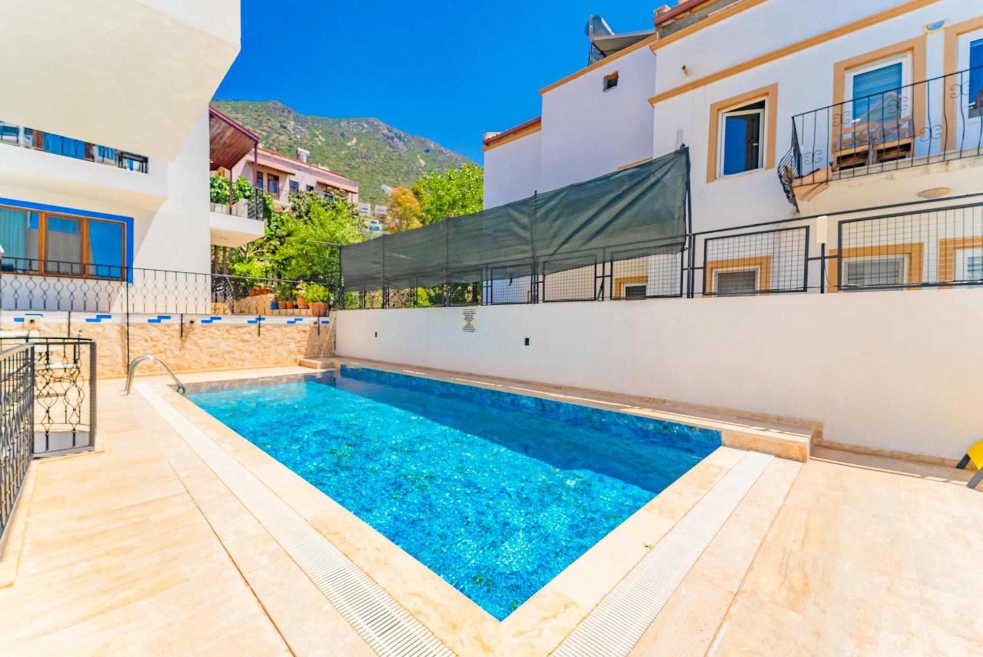 Pazar * Kalkan