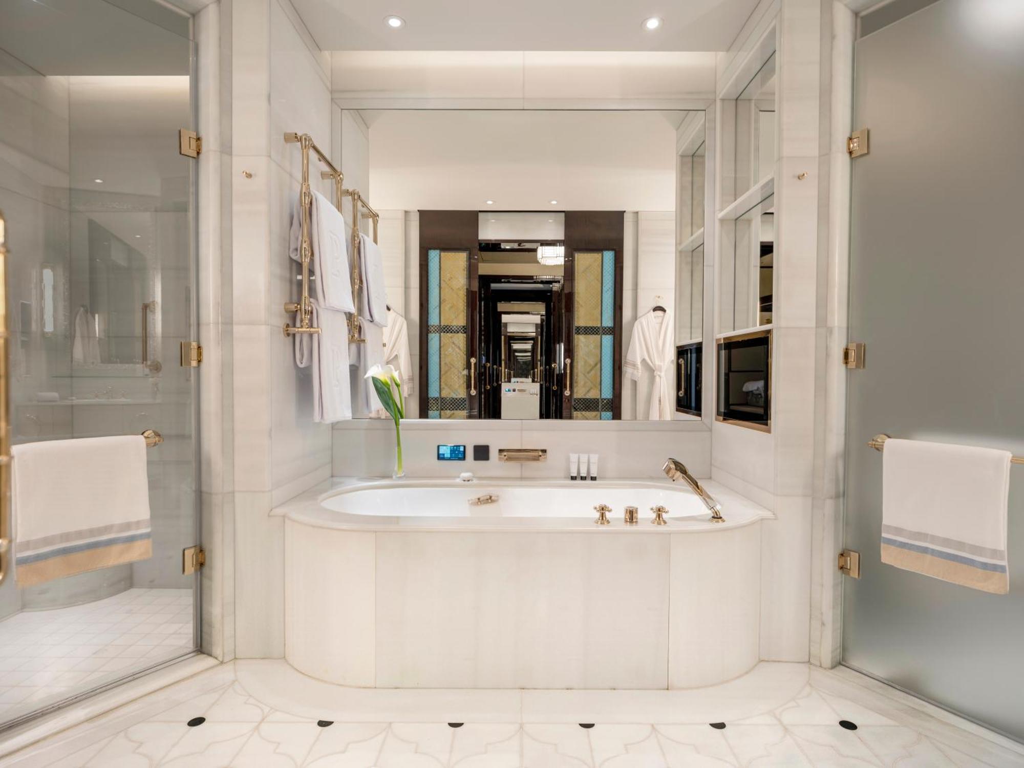 The Peninsula 5* Istanbul
