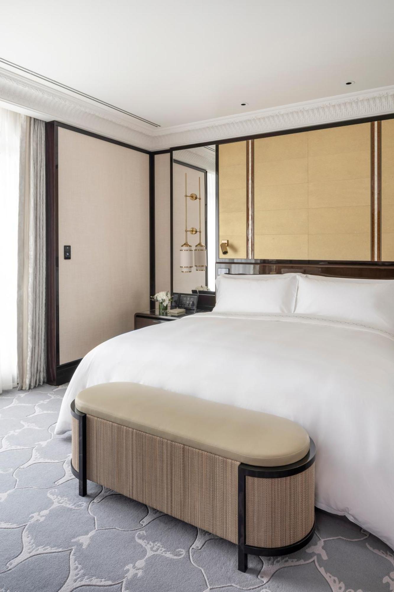 The Peninsula 5*