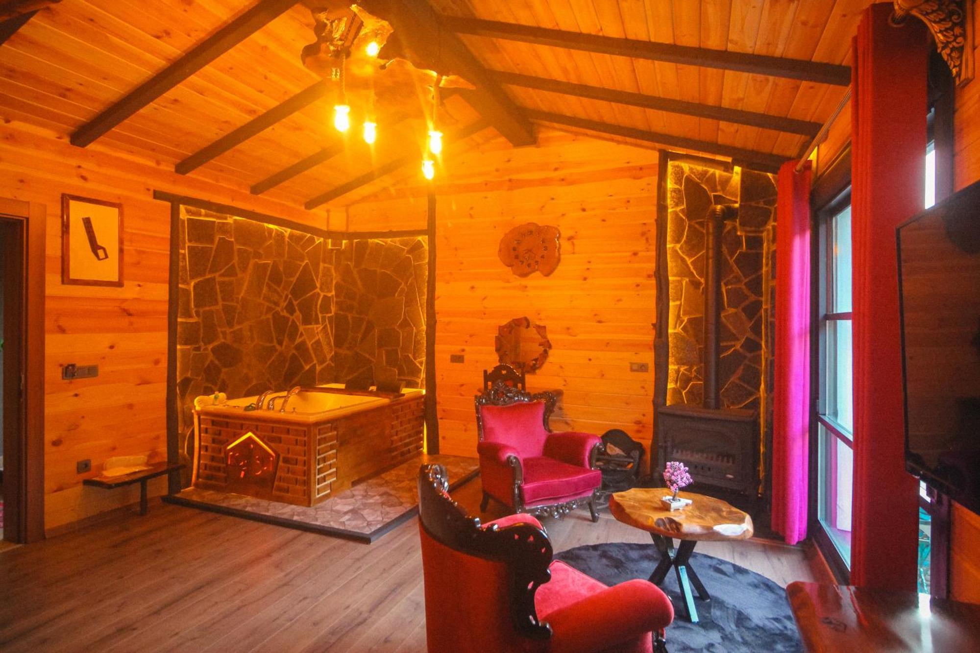 Aparthotel Navi Camlihemsin