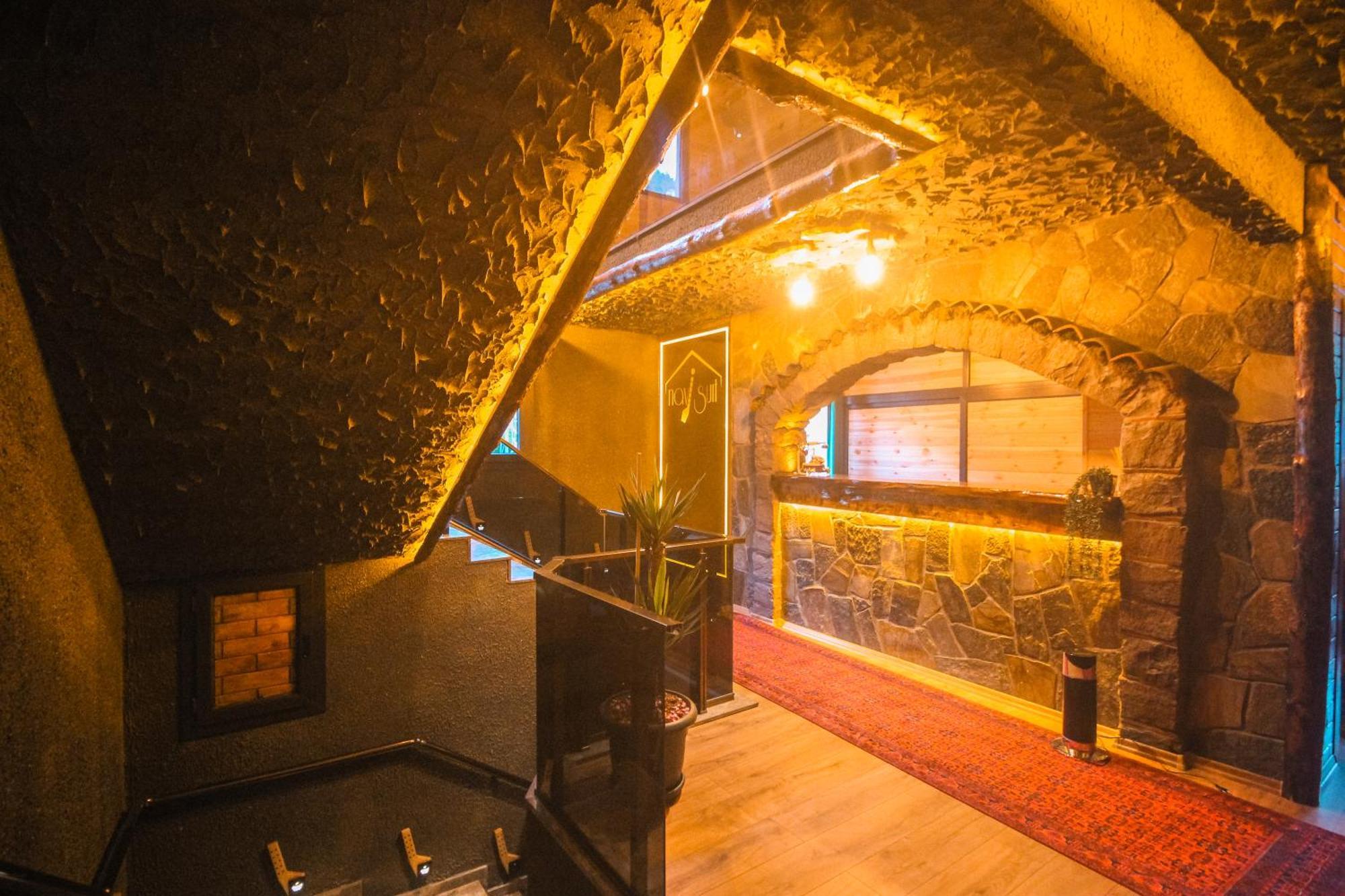 Navi Aparthotel Camlihemsin