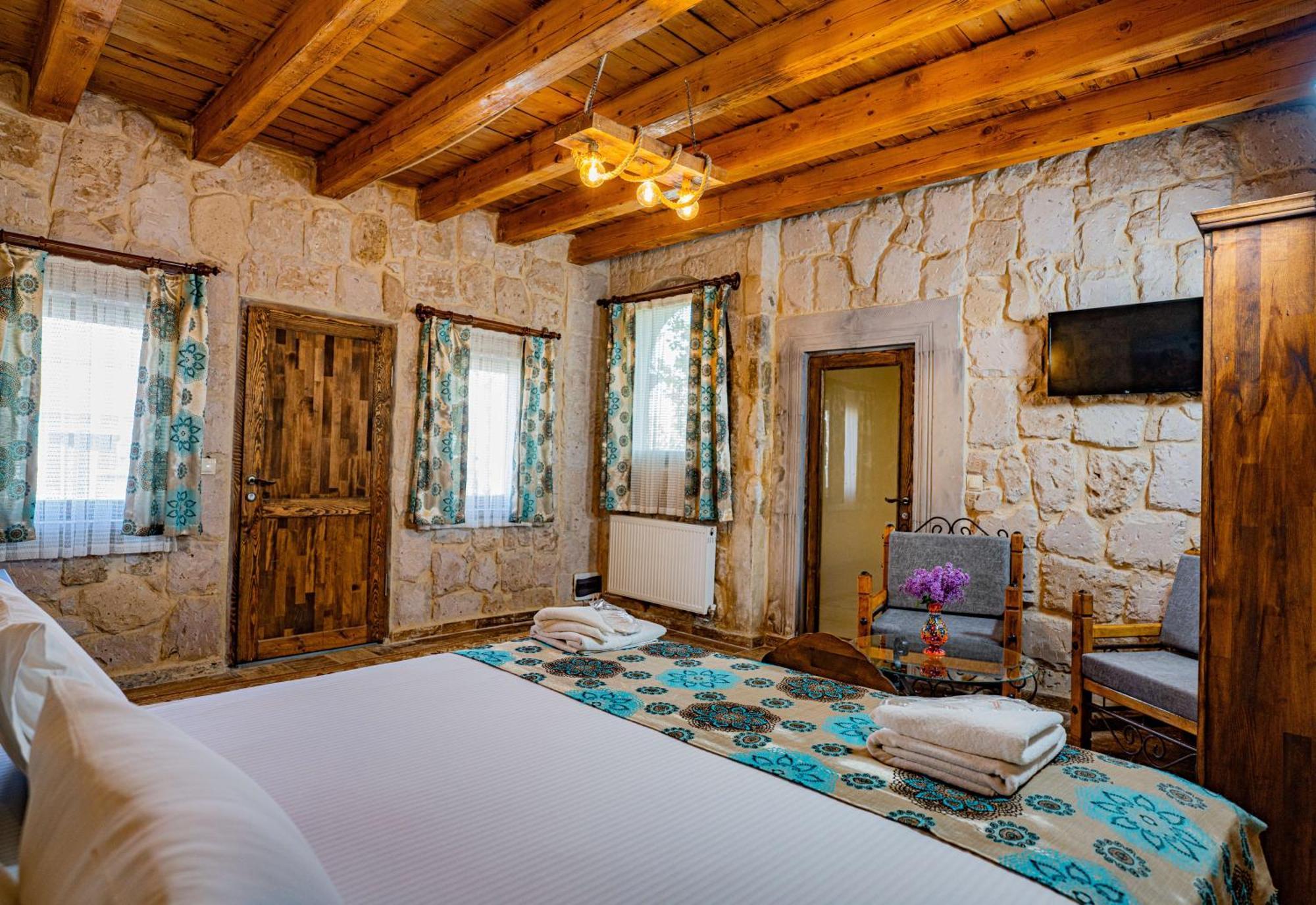 Cappadocia Caves 4*