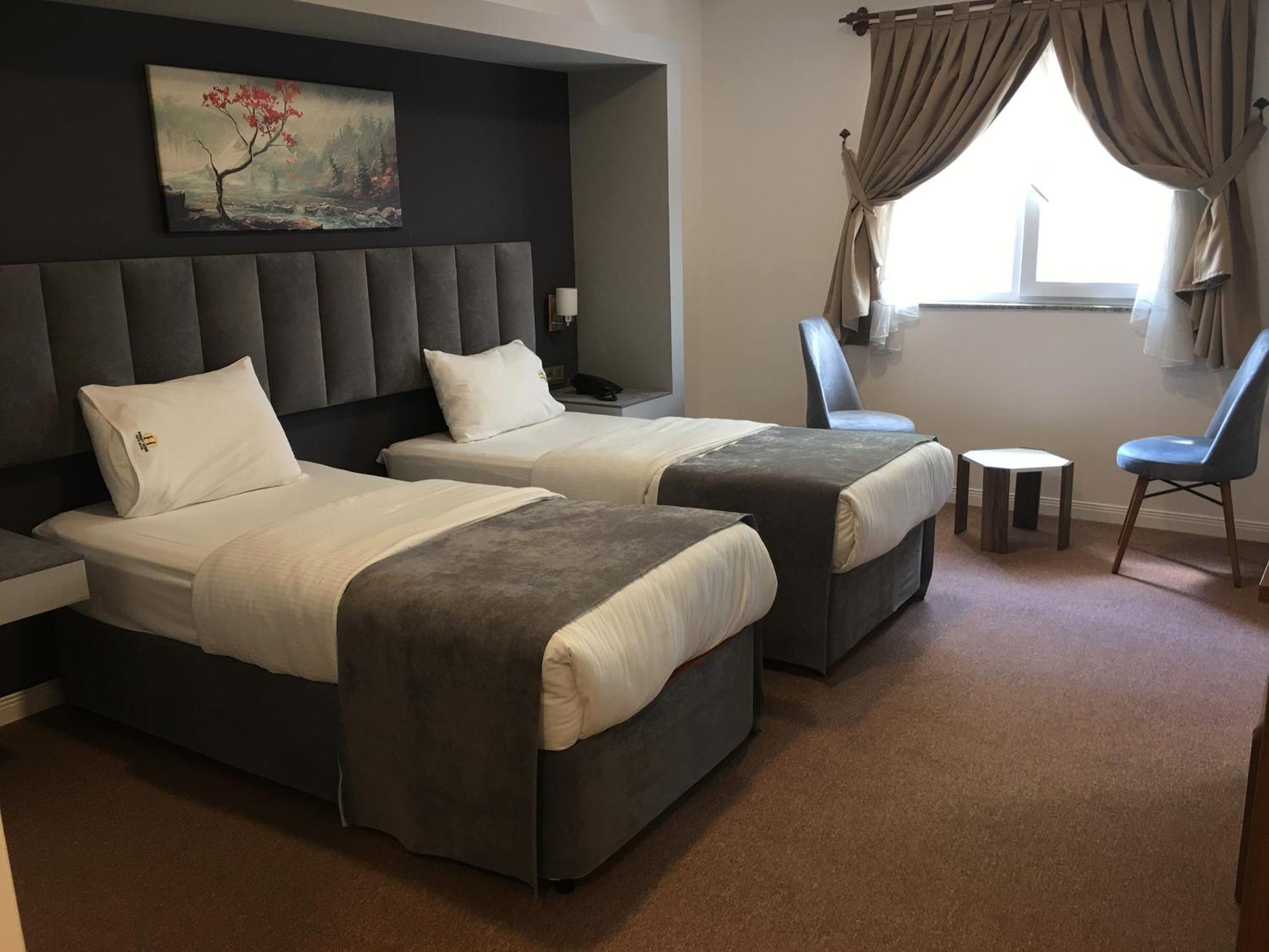 Aparthotel Sweet 4*