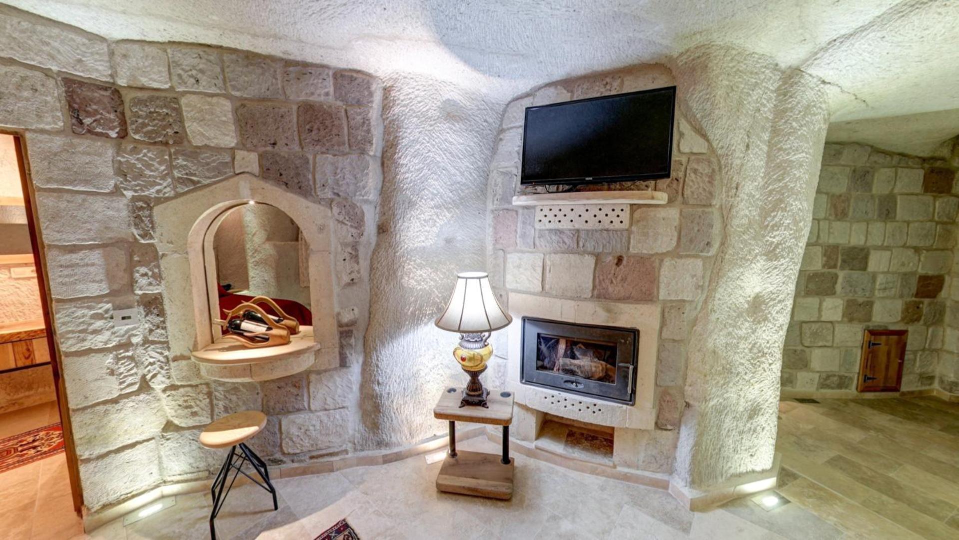 Panoramic Cave Hotel