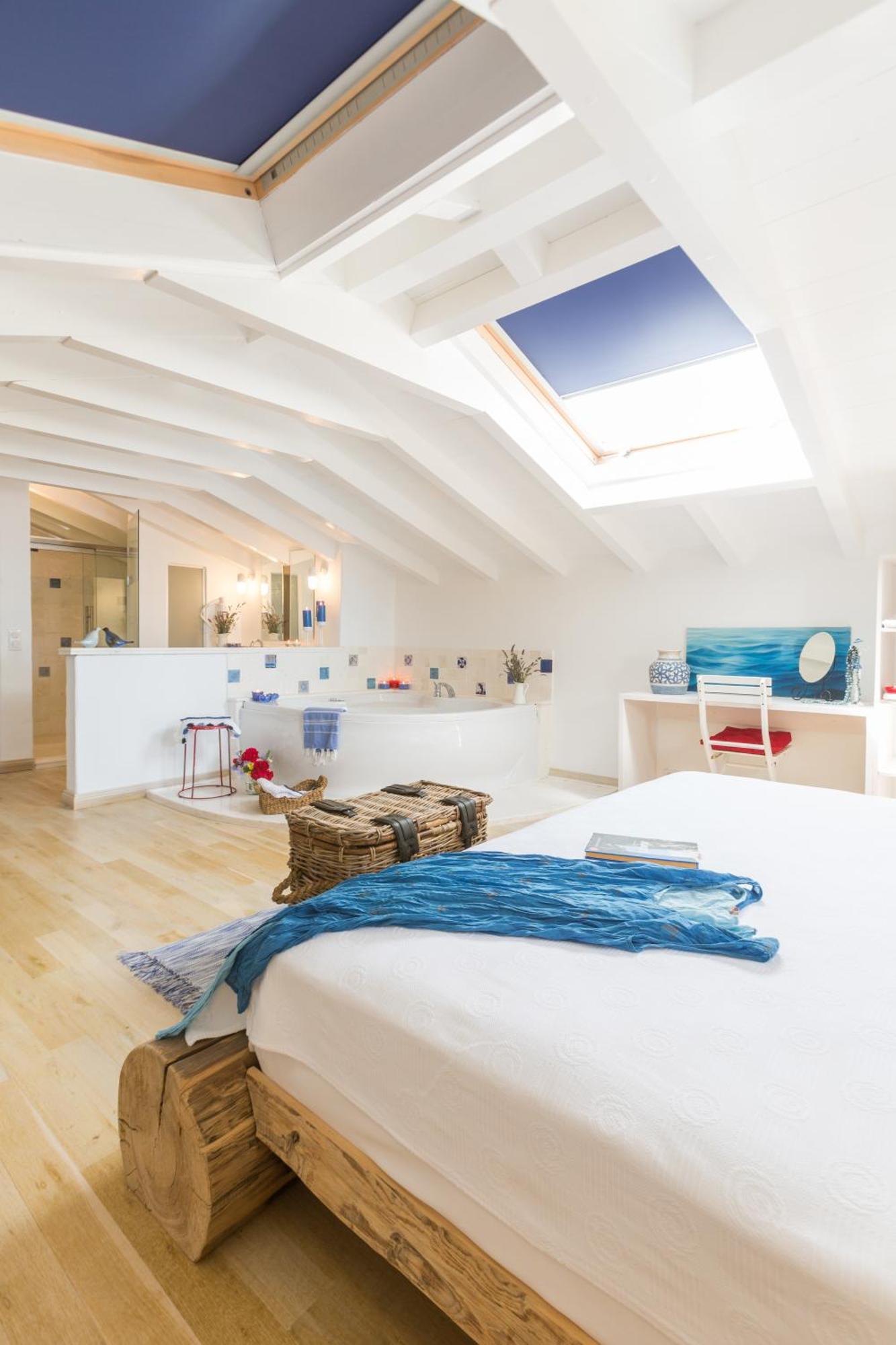 Luce Design - Special Category 4*