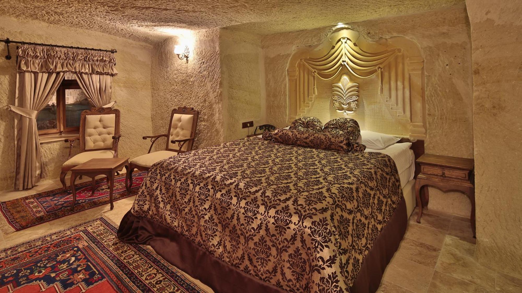 Hotel Phocas Cave
