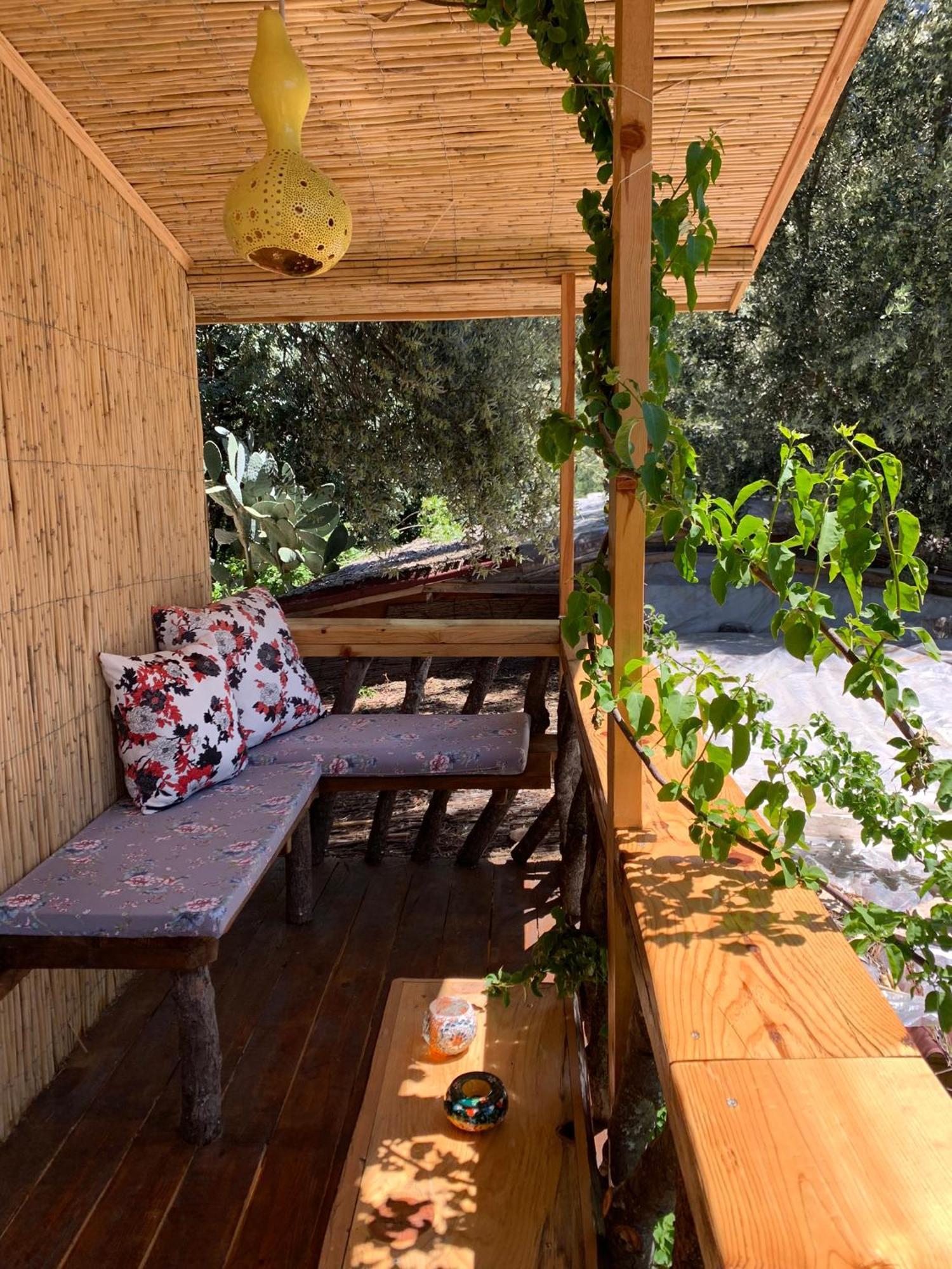 Turan Hill Lounge Holiday park
