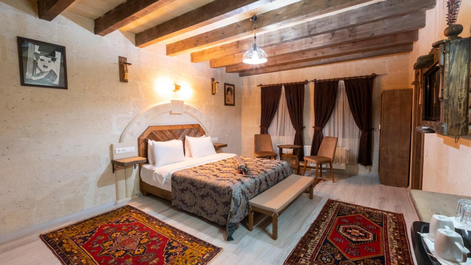 Inn In Stone House 3*