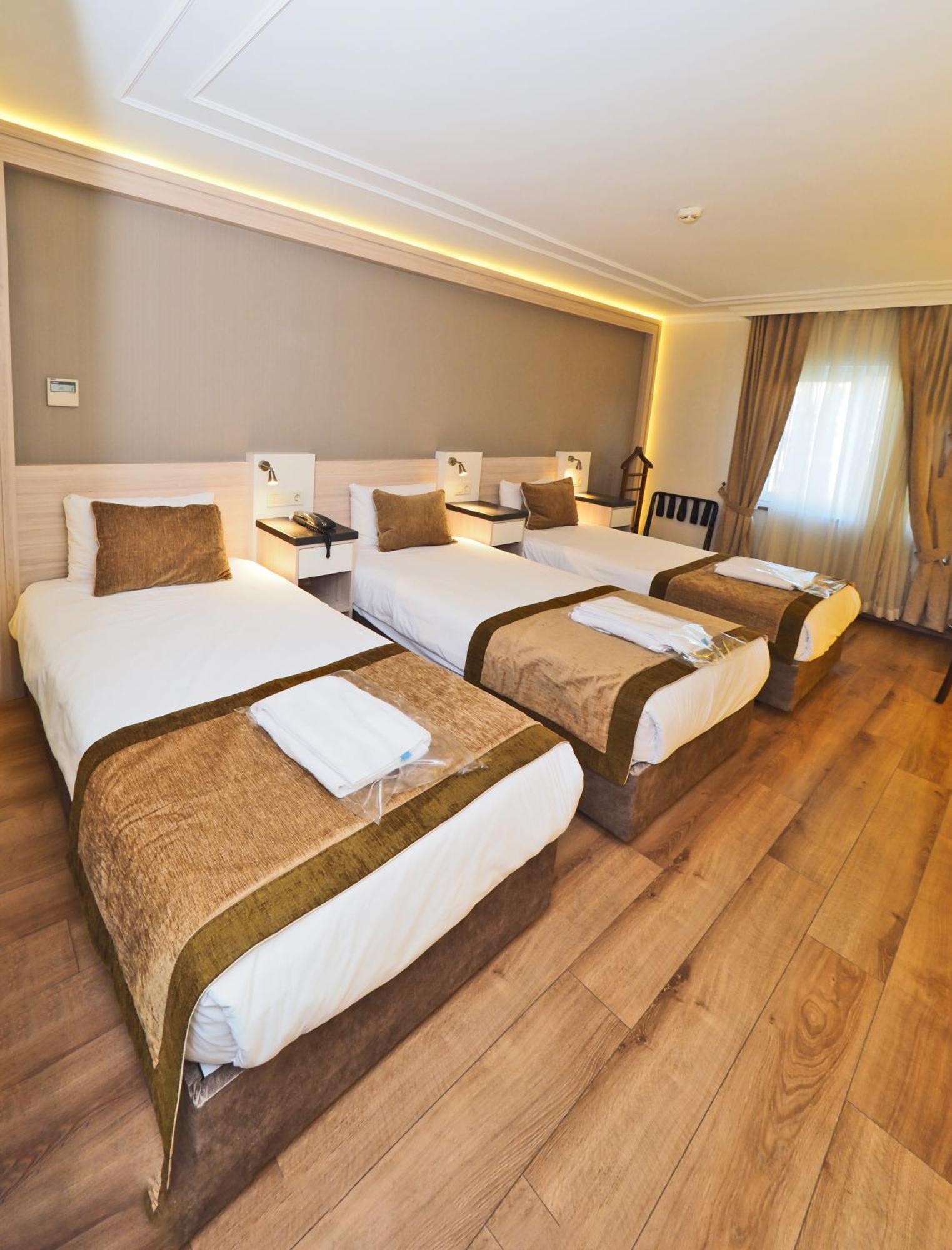 Bulvar Hotel