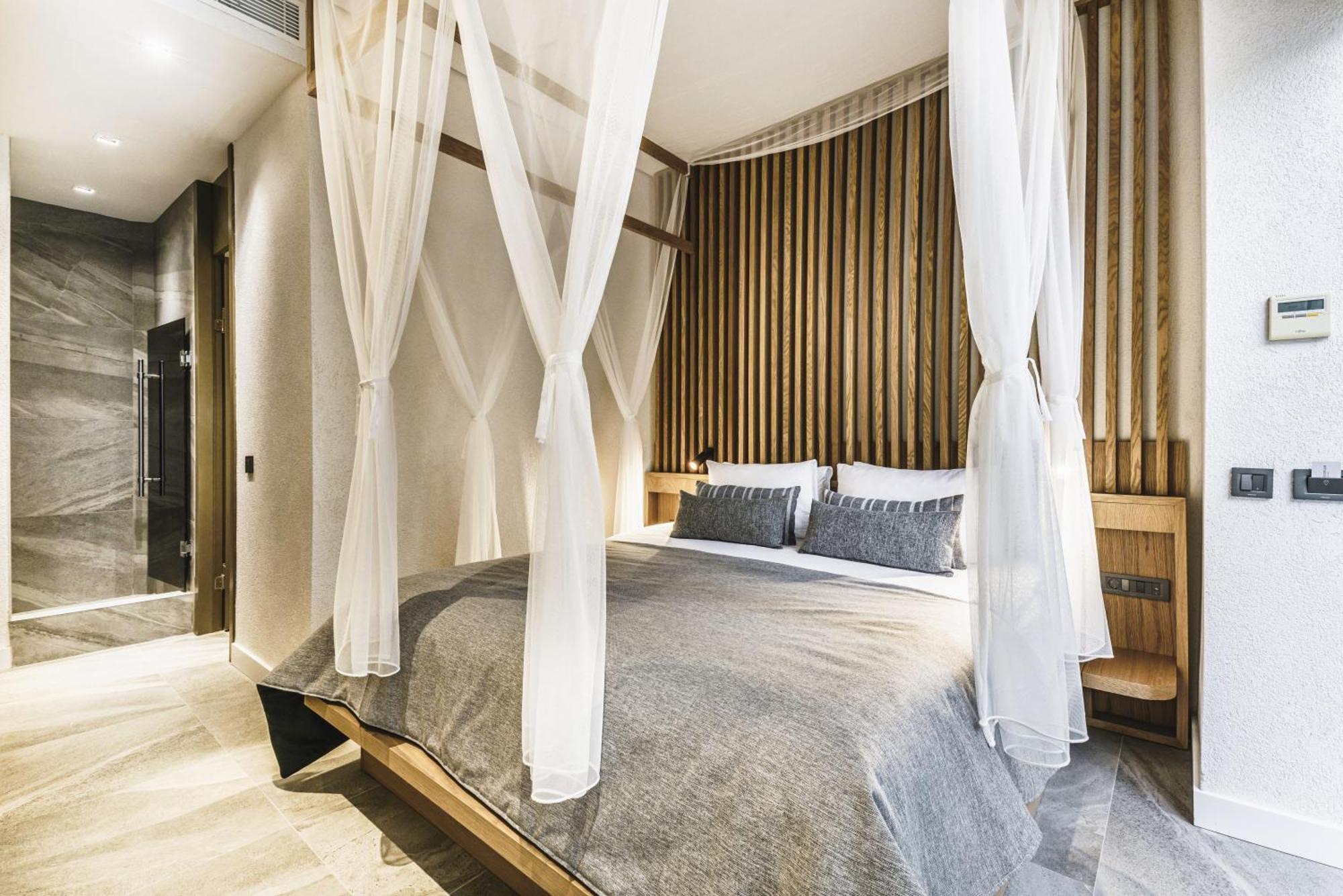 Cape Bodrum Luxury & Gundogan (Bodrum)