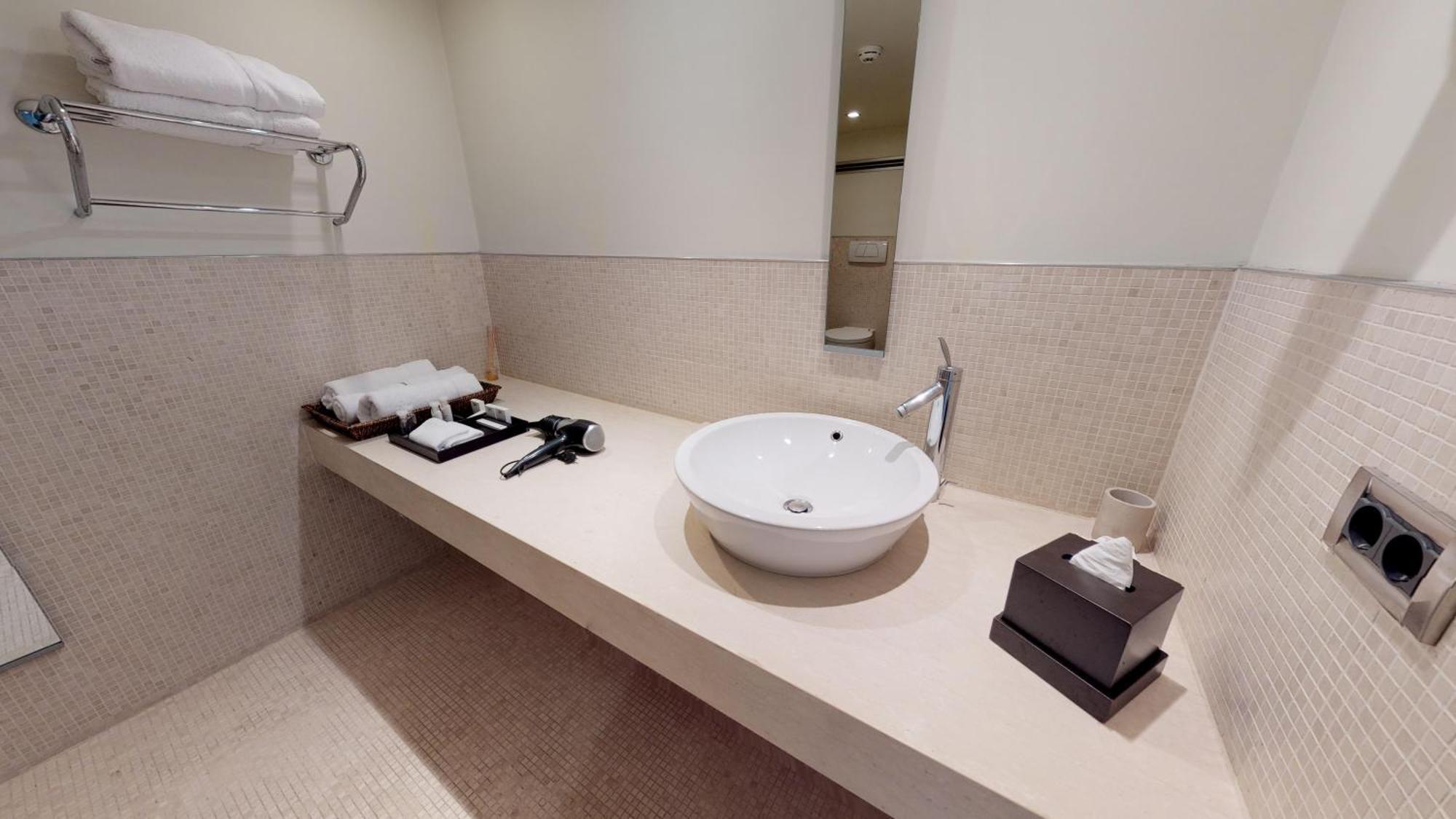 Hotel A'jia