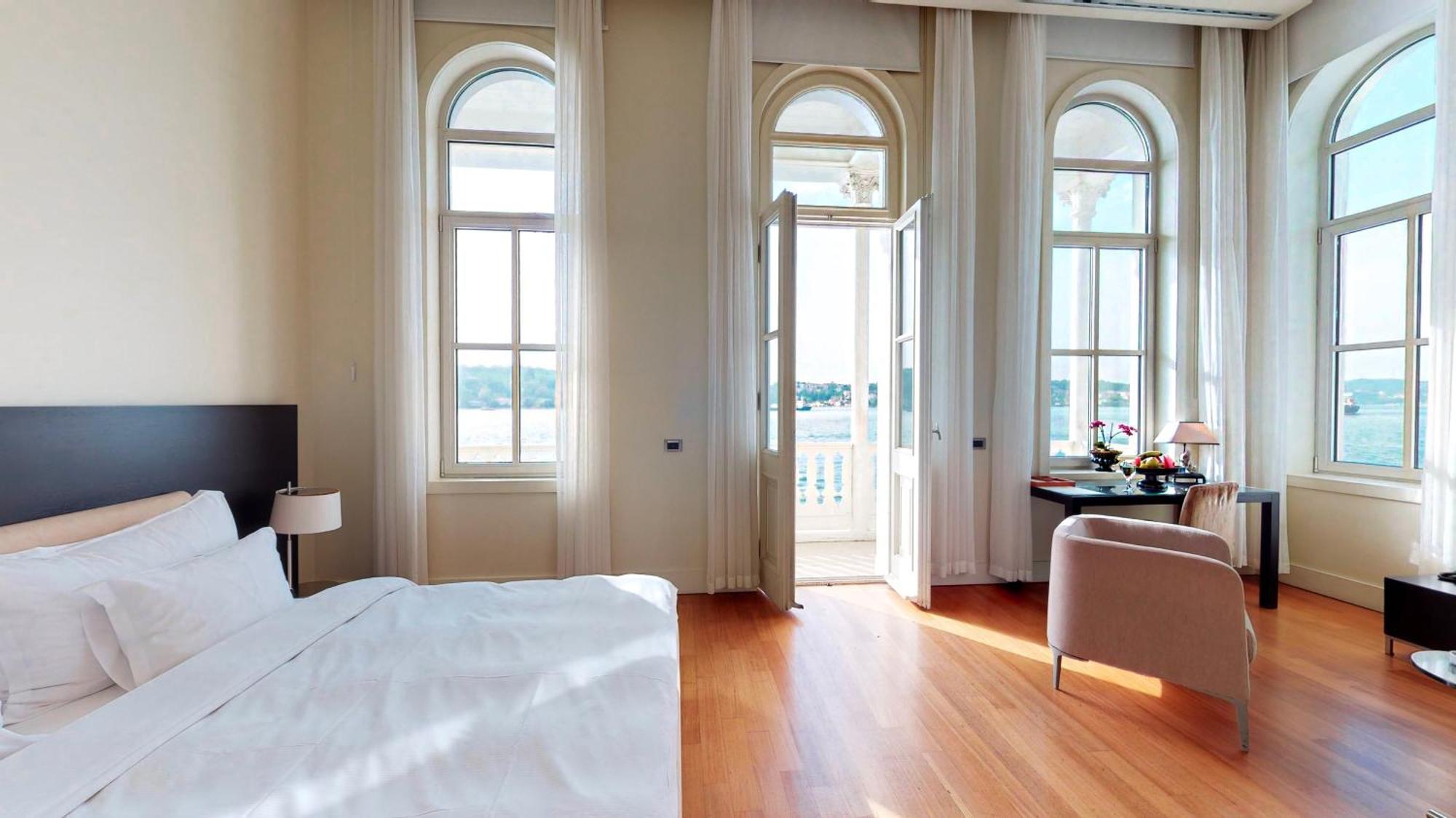 Hotel A'jia 5*