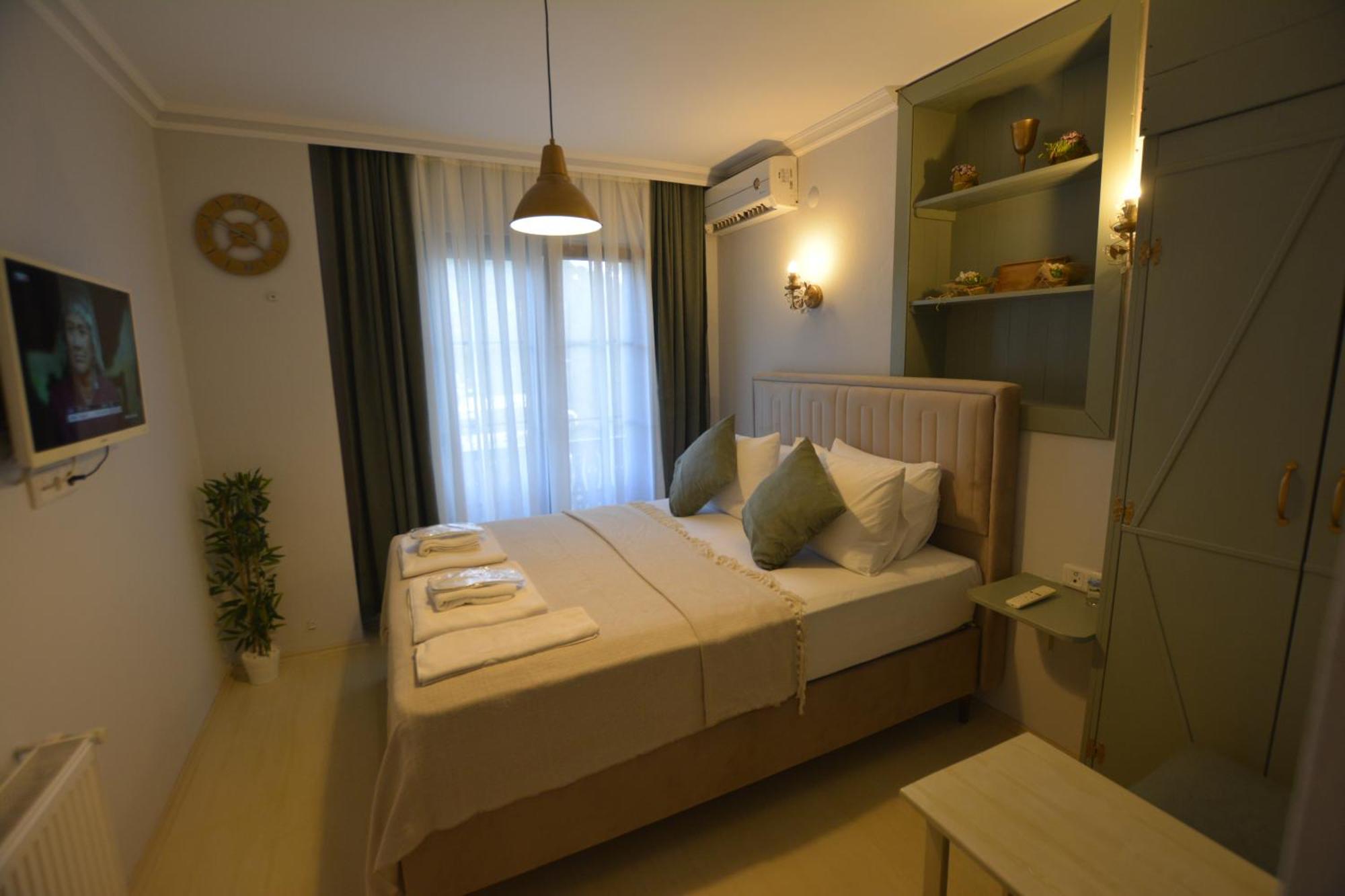 Hotel Piazza 3*
