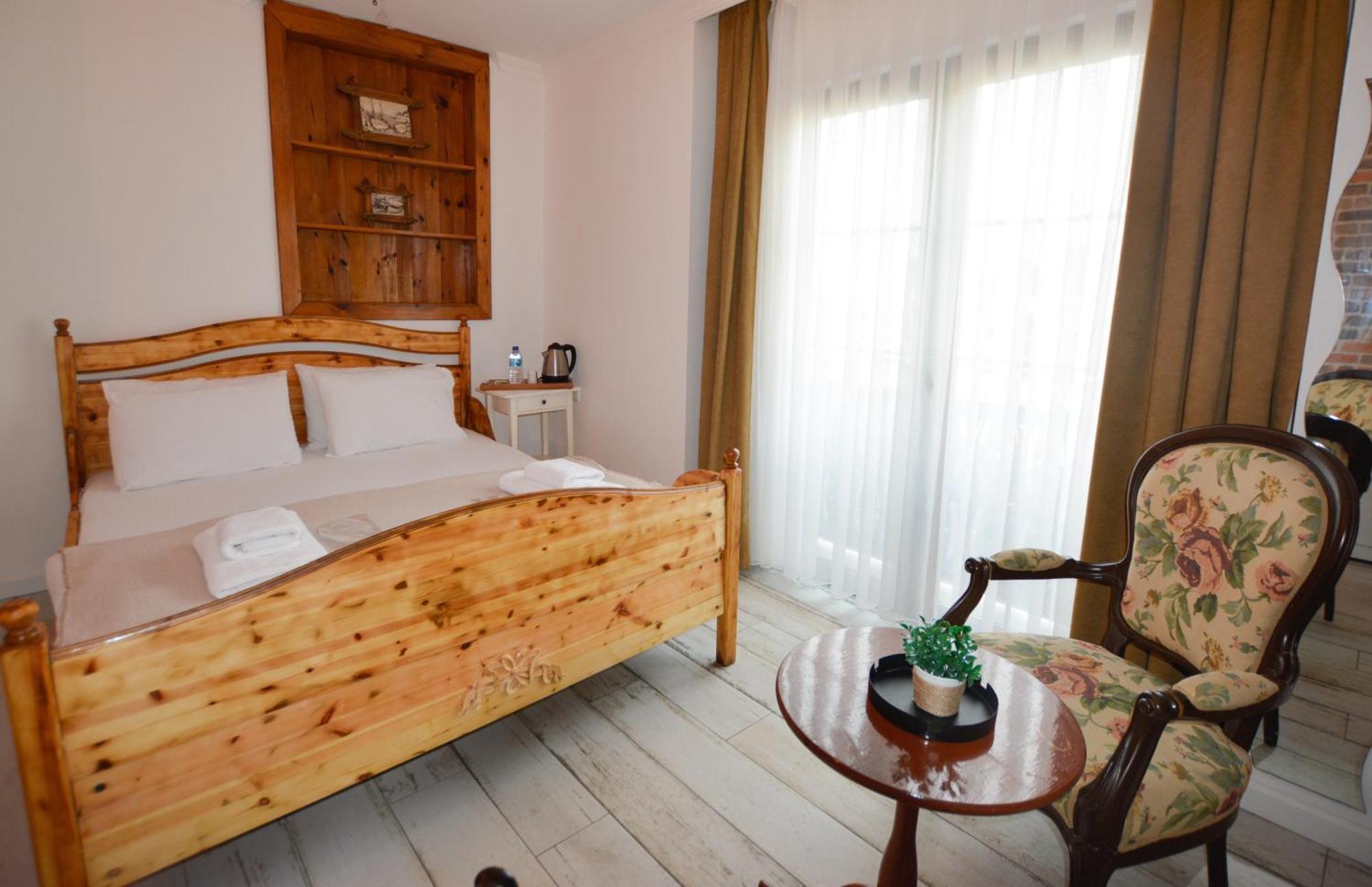 Hotel Piazza 3*