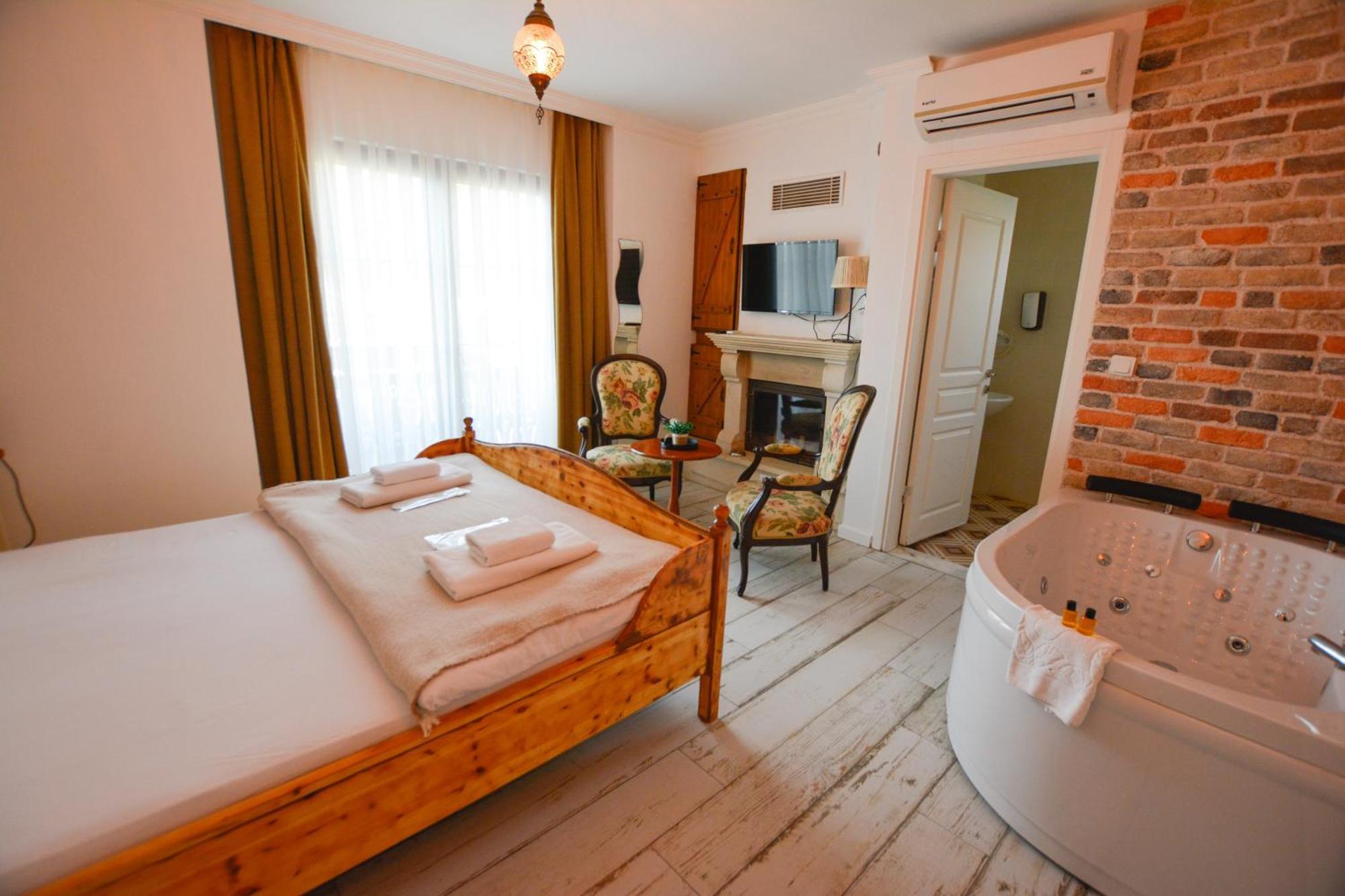 Piazza Hotel Agva (Marmara)