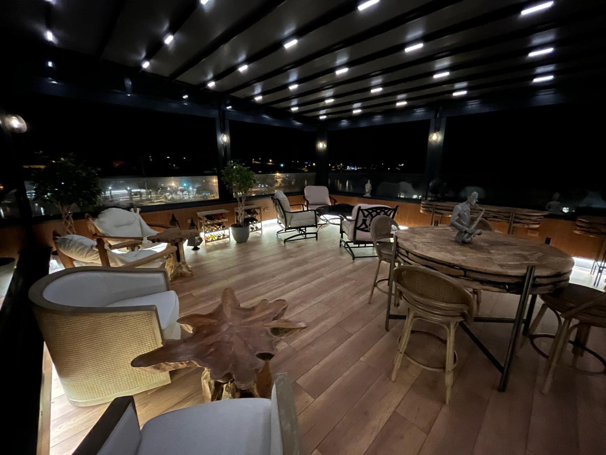 Sa'rezya Hotel Cesme
