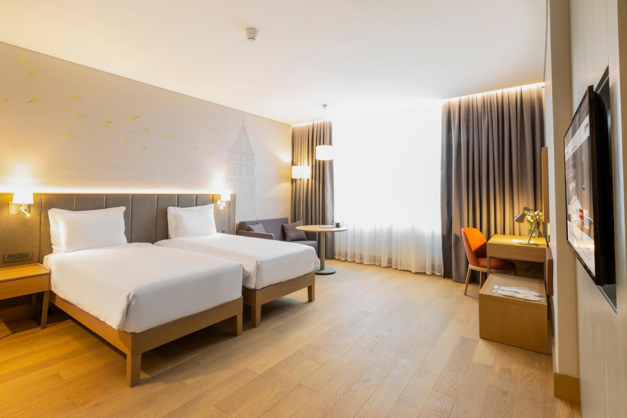 Hotel Radisson Harbiye 4*
