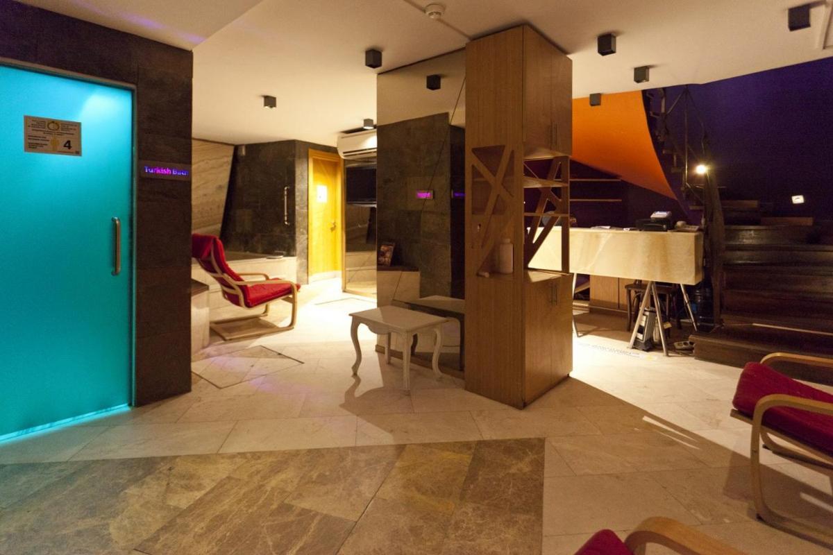Hotel Tulip &