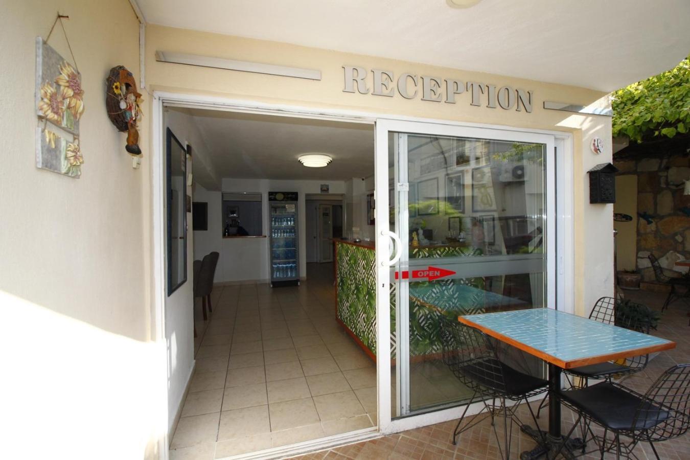 Hotel Bonapart 2*