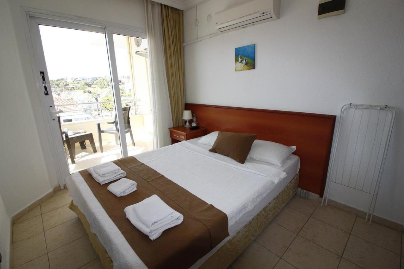 Bonapart Hotel 2*
