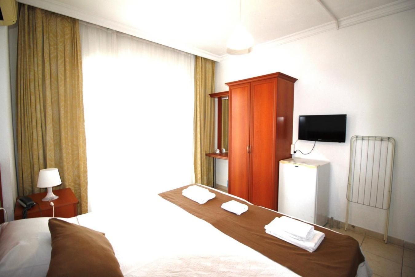Bonapart Hotel 2*