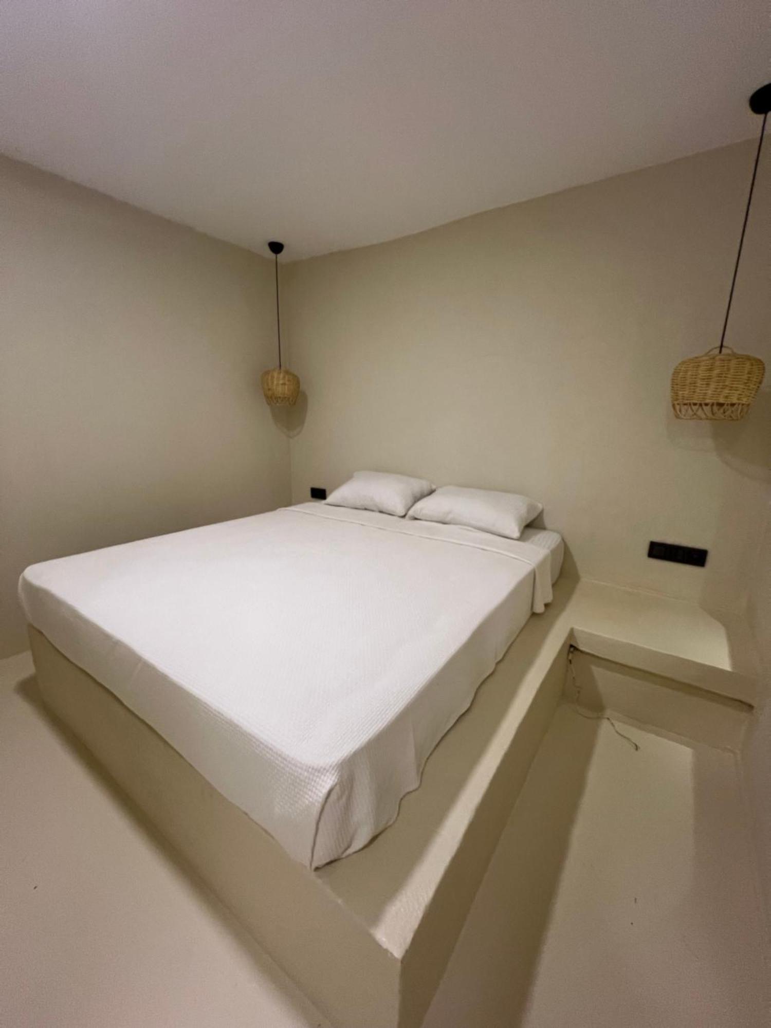 Doc's Hotel
