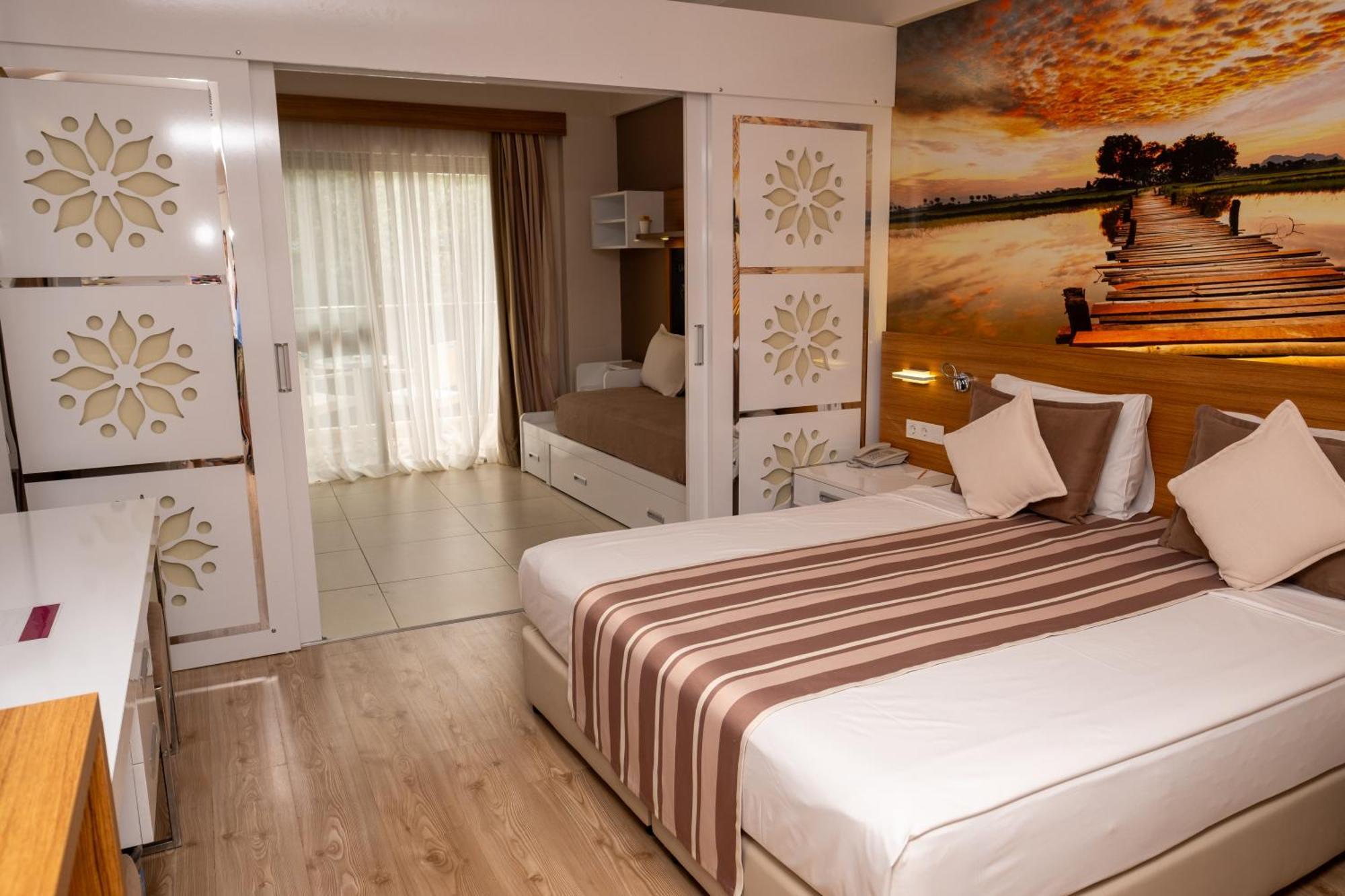 Village Tuerkiye 4*