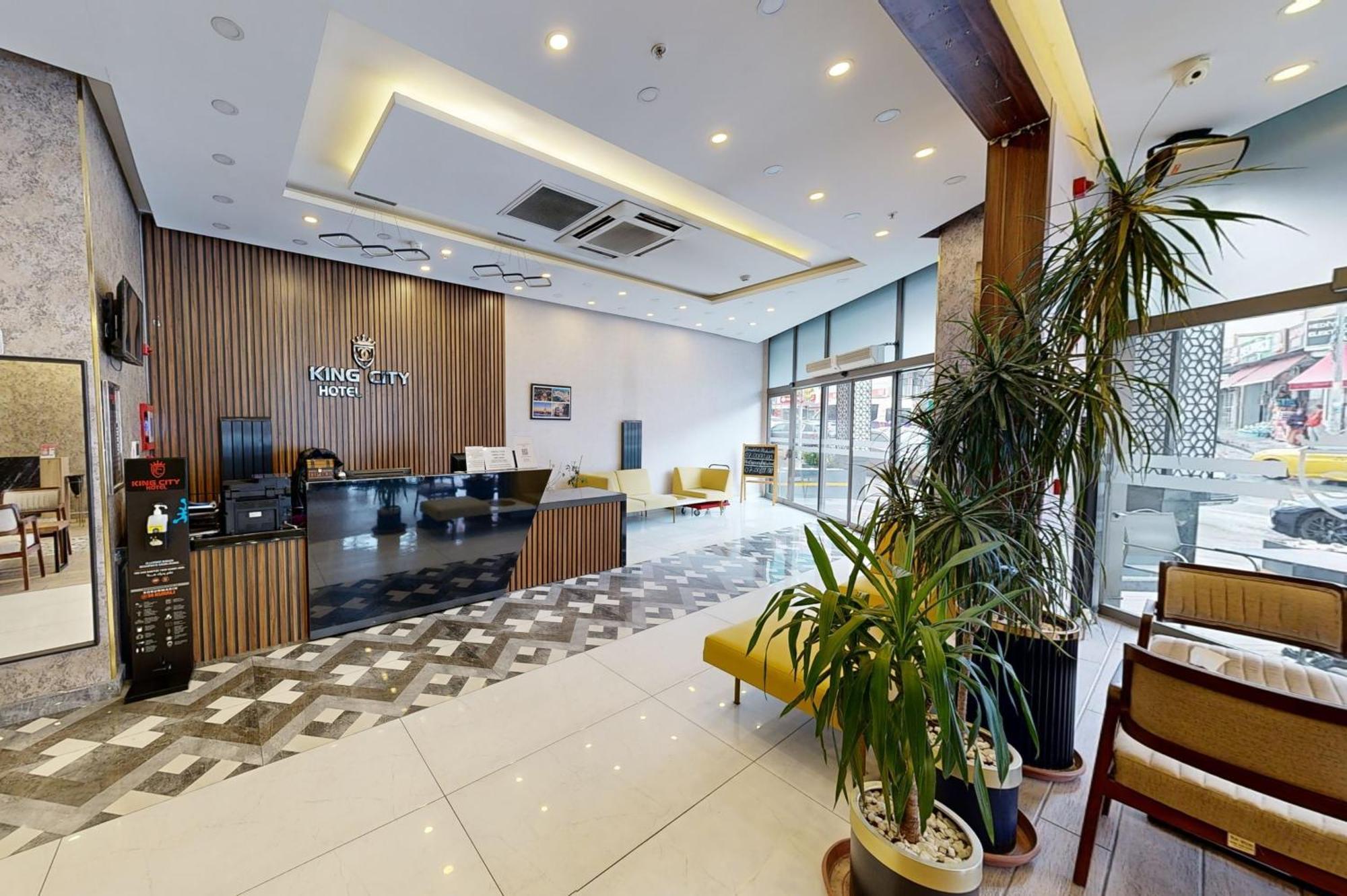 King Hotel 3*