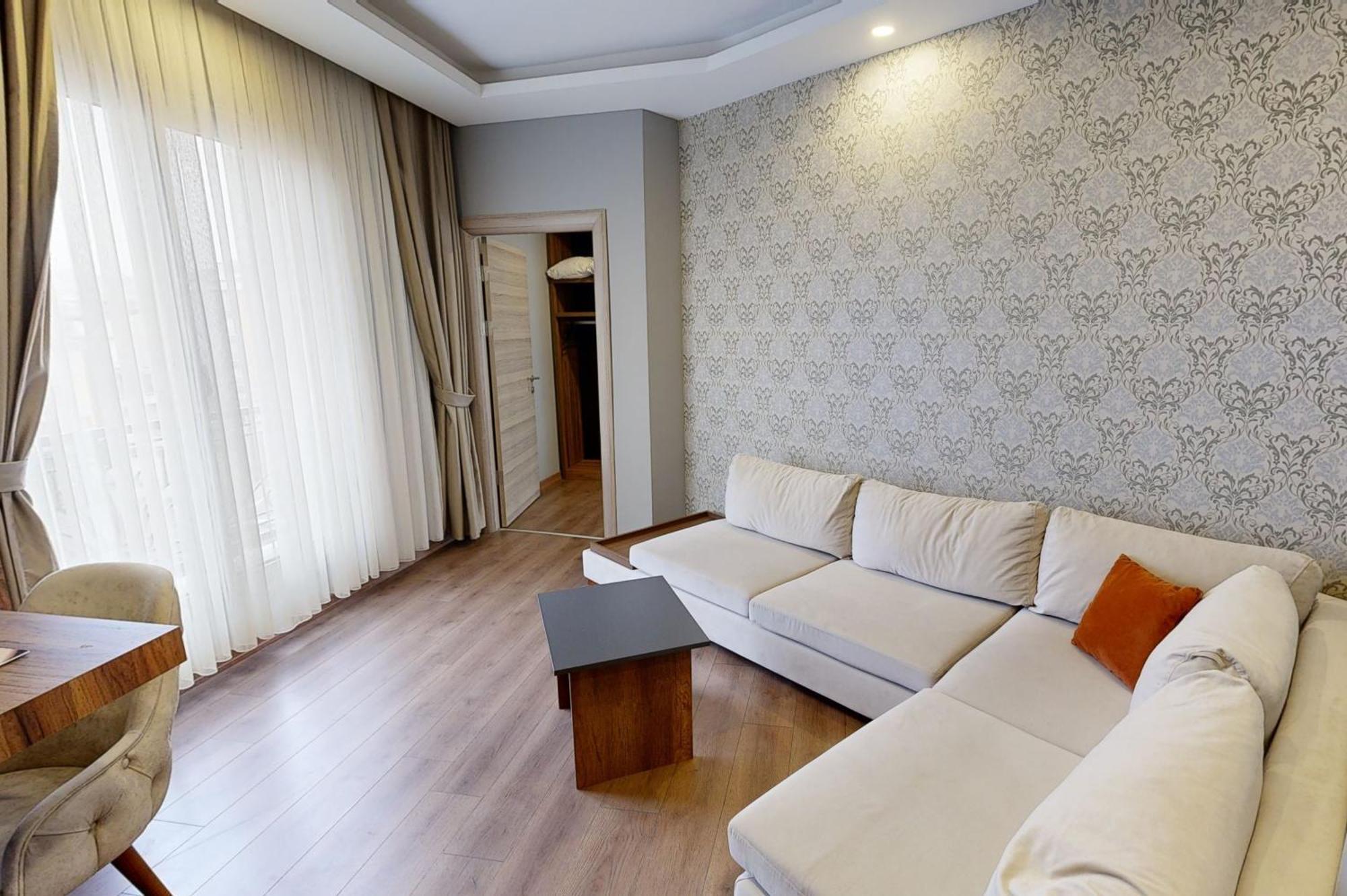 King Hotel 3*