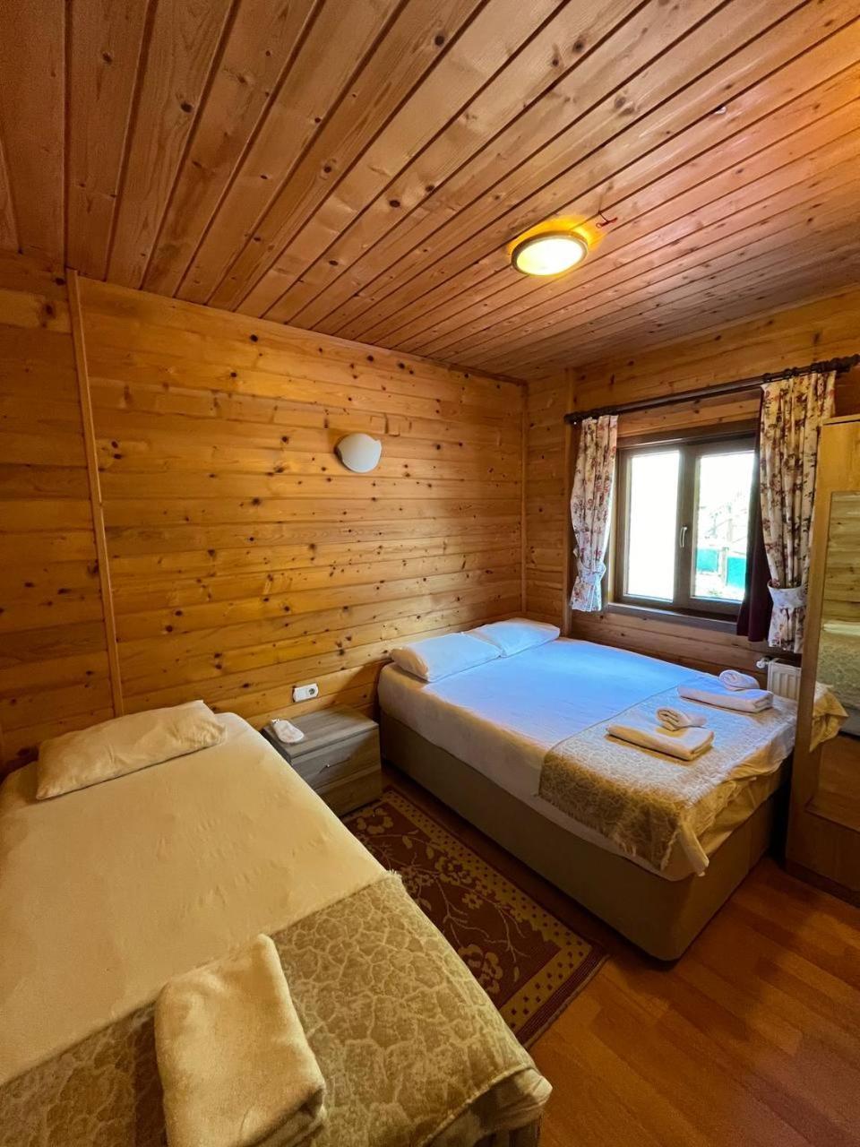 Paradise Hotel