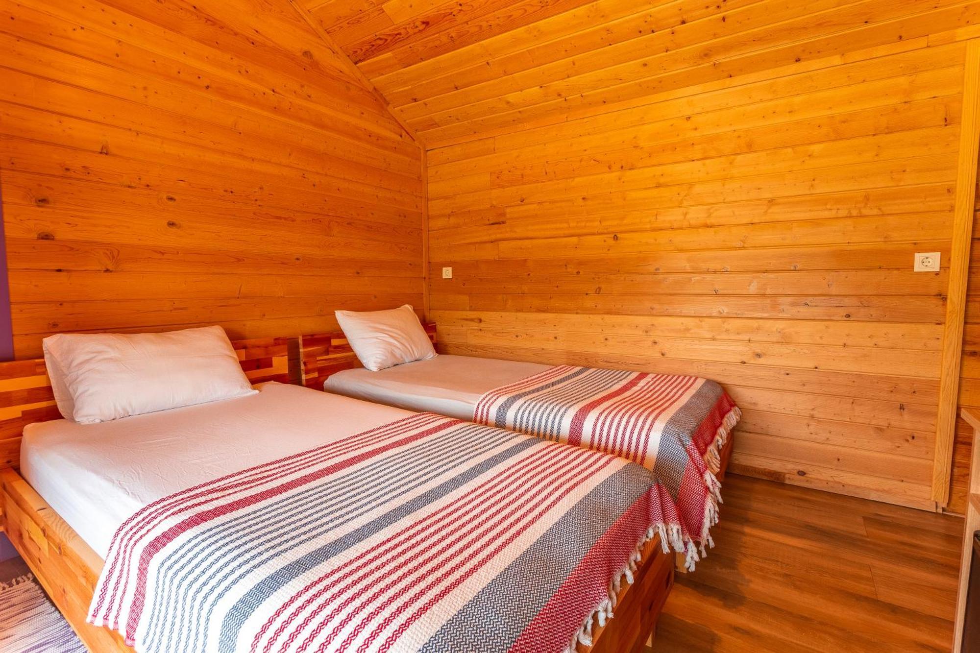 Izgen Bed & Breakfast