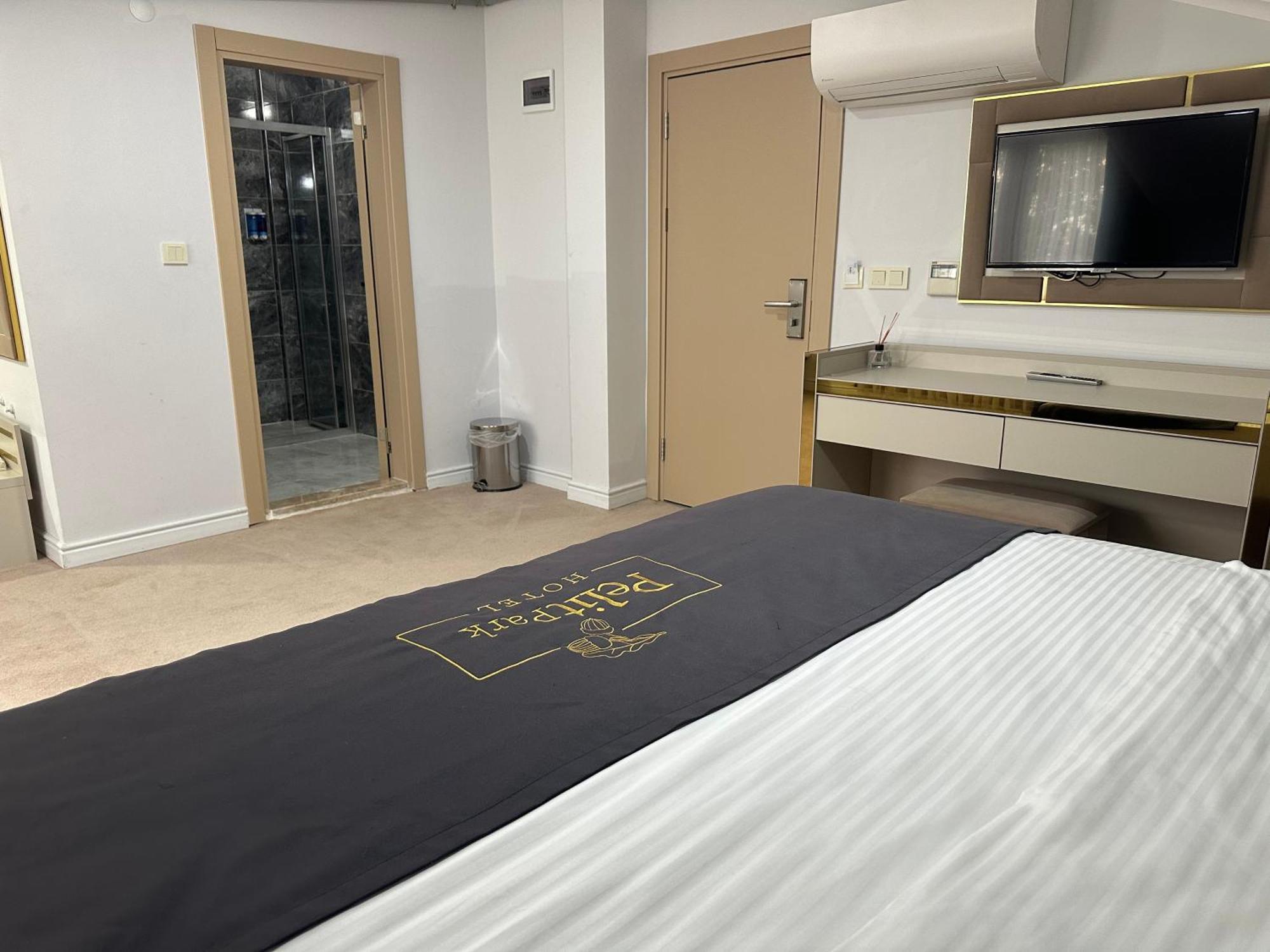 Pelit Park Hotel *
