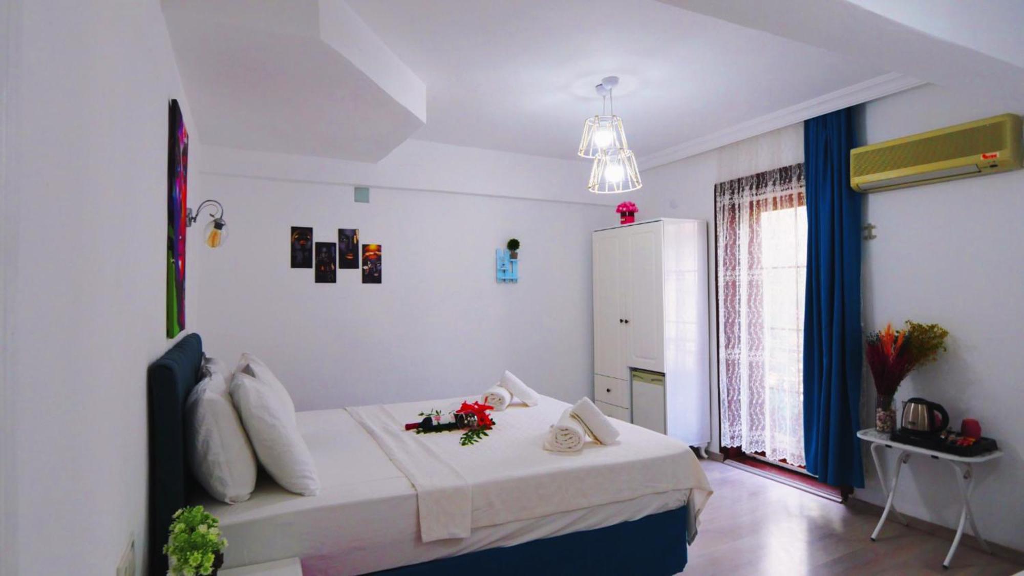 Aparthotel Papermoon & 3*