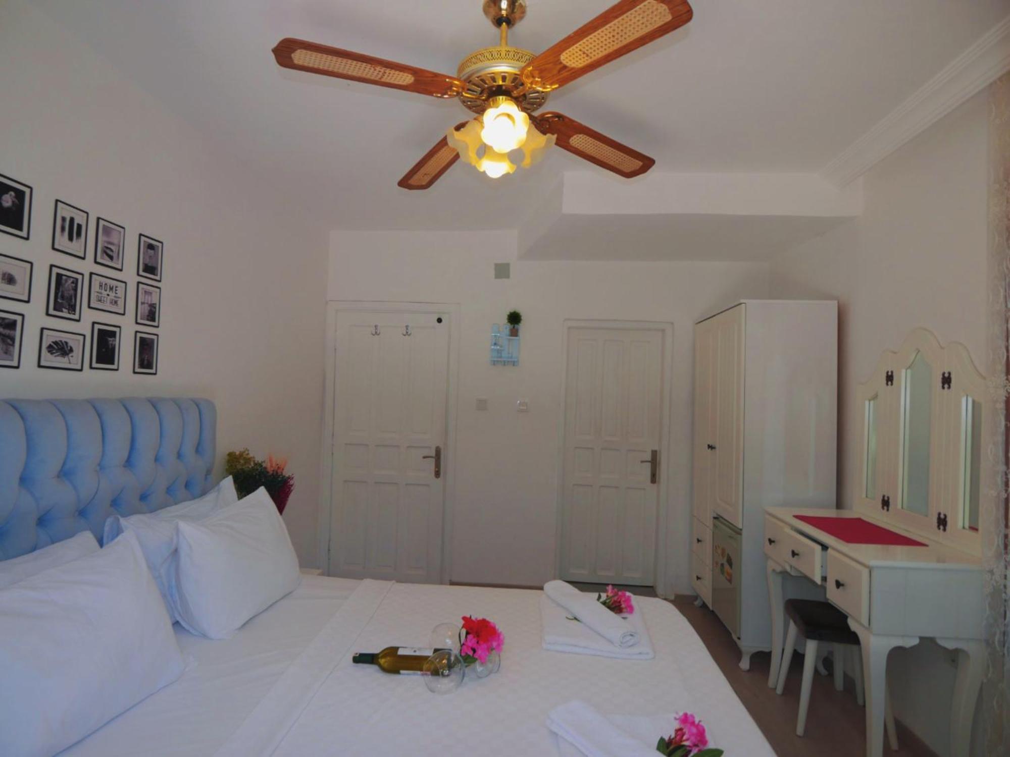 Aparthotel Papermoon & 3*