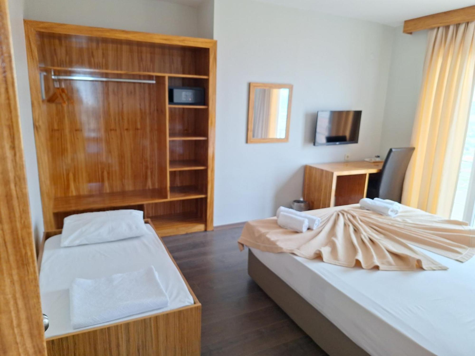 Hotel My Solmaz 3*