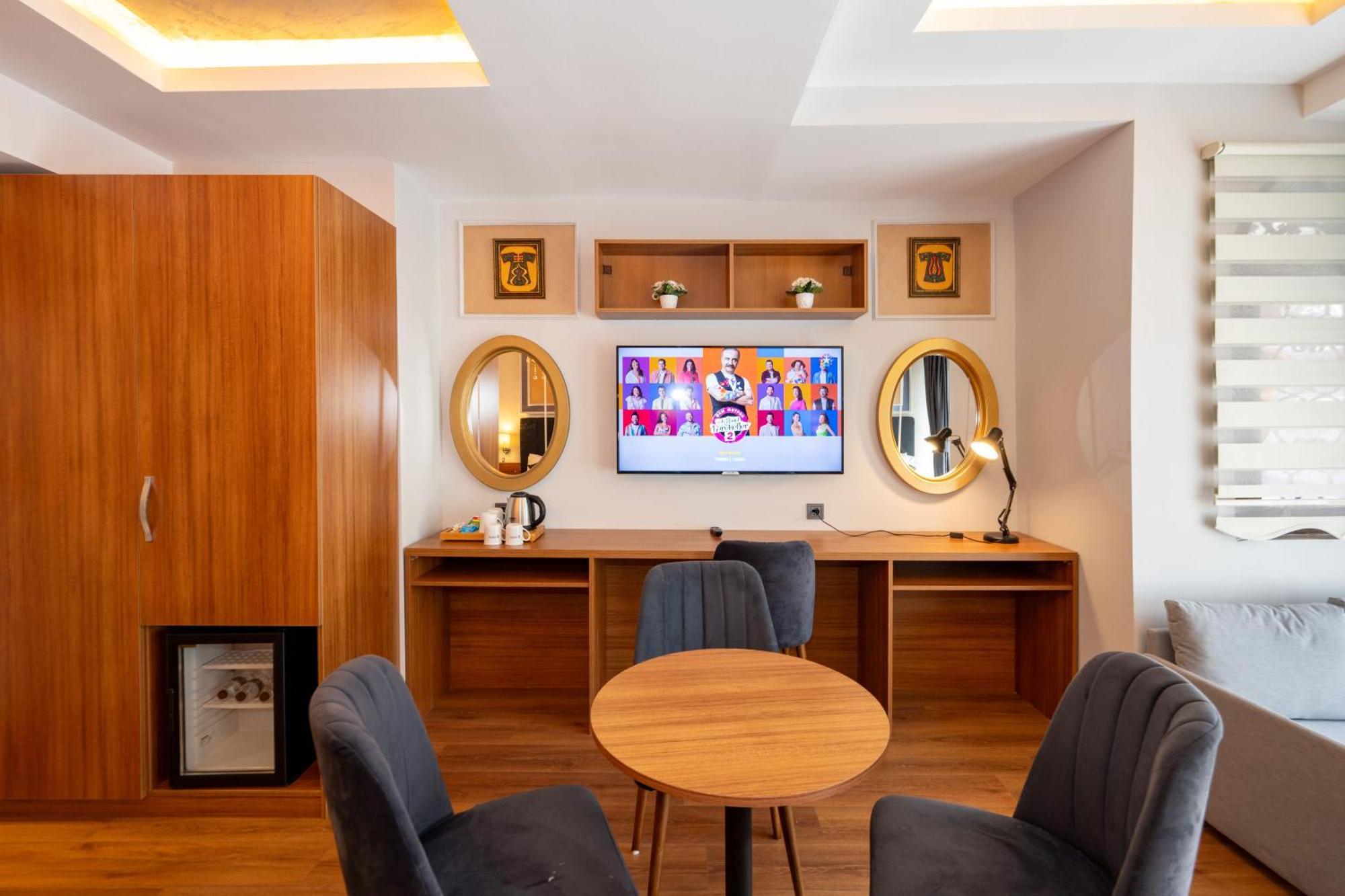 Hotel Harmony & 4*