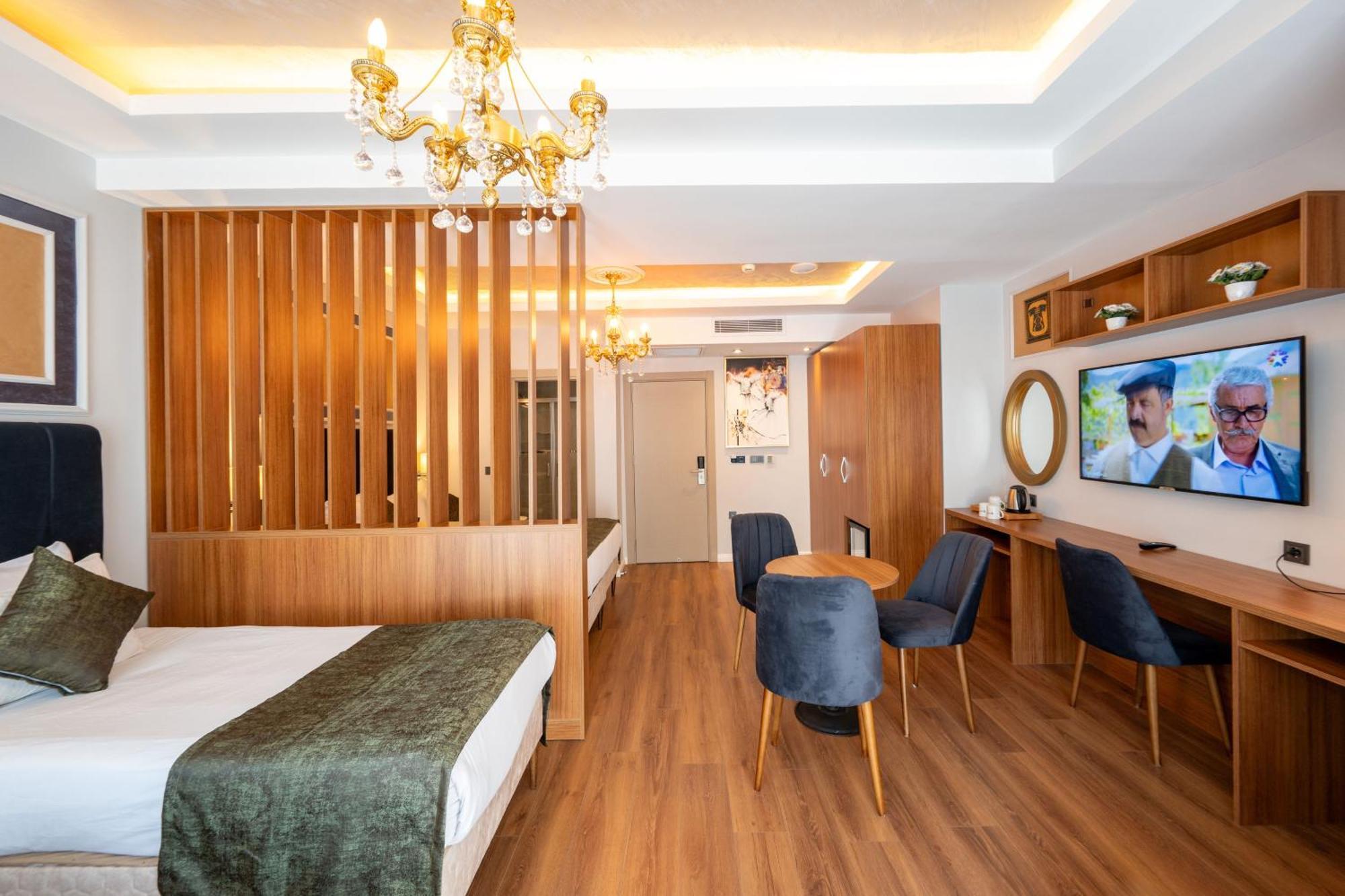 Harmony & Hotel