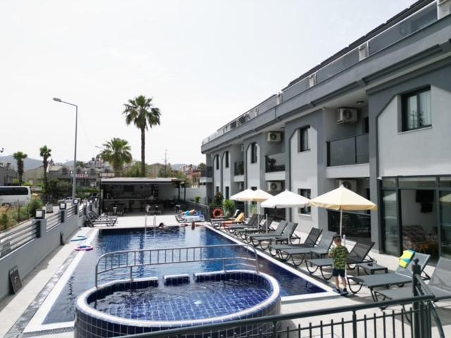 Ozturk Aparthotel Marmaris