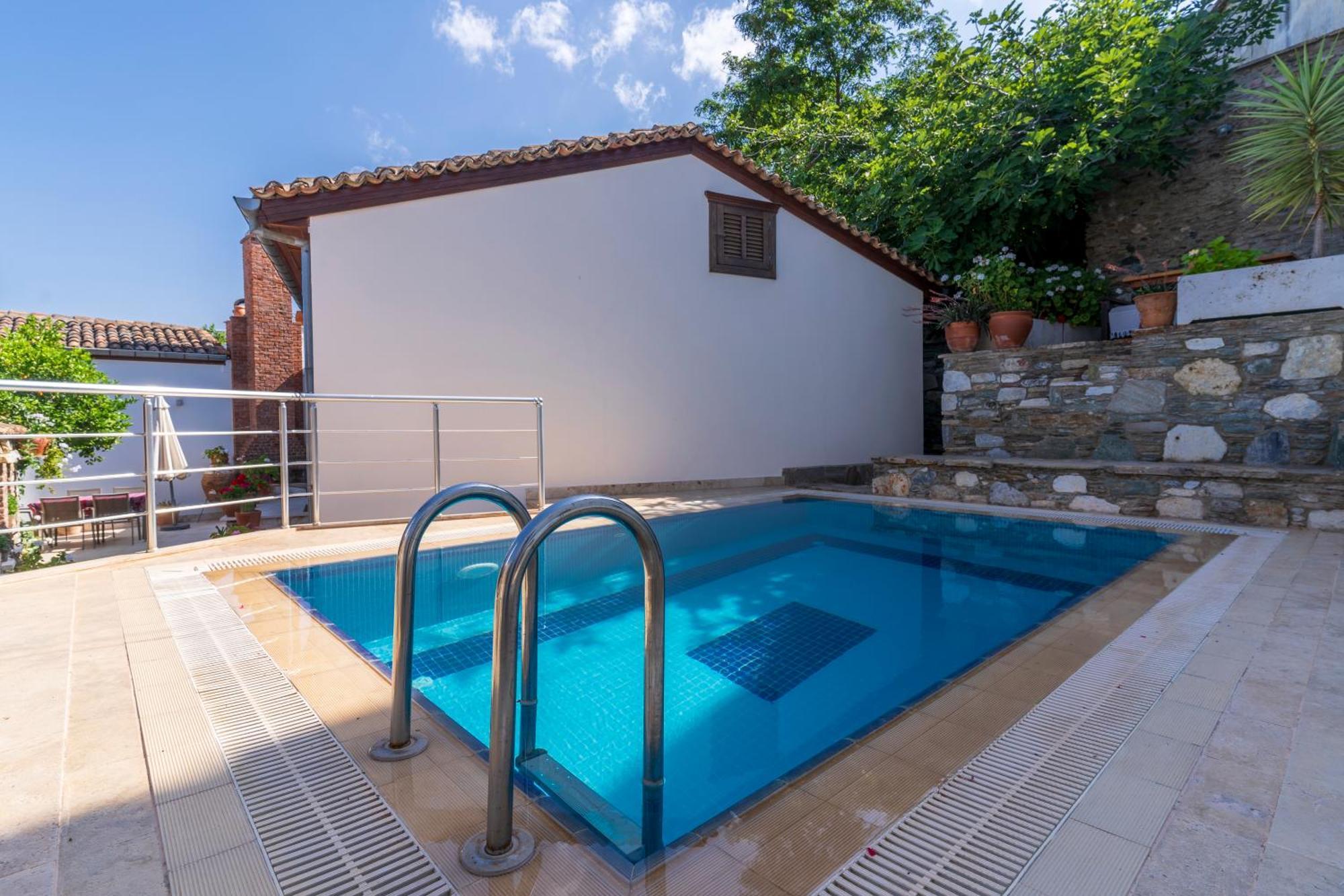 Holiday home Ionia House