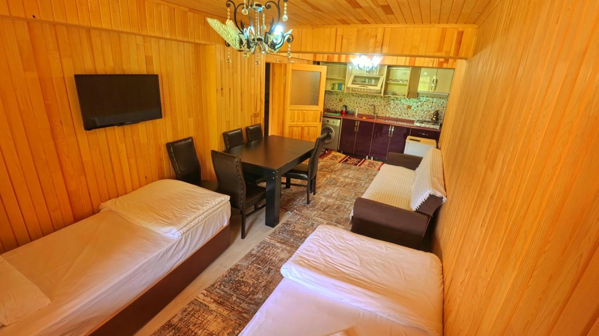 Yuece Aparthotel