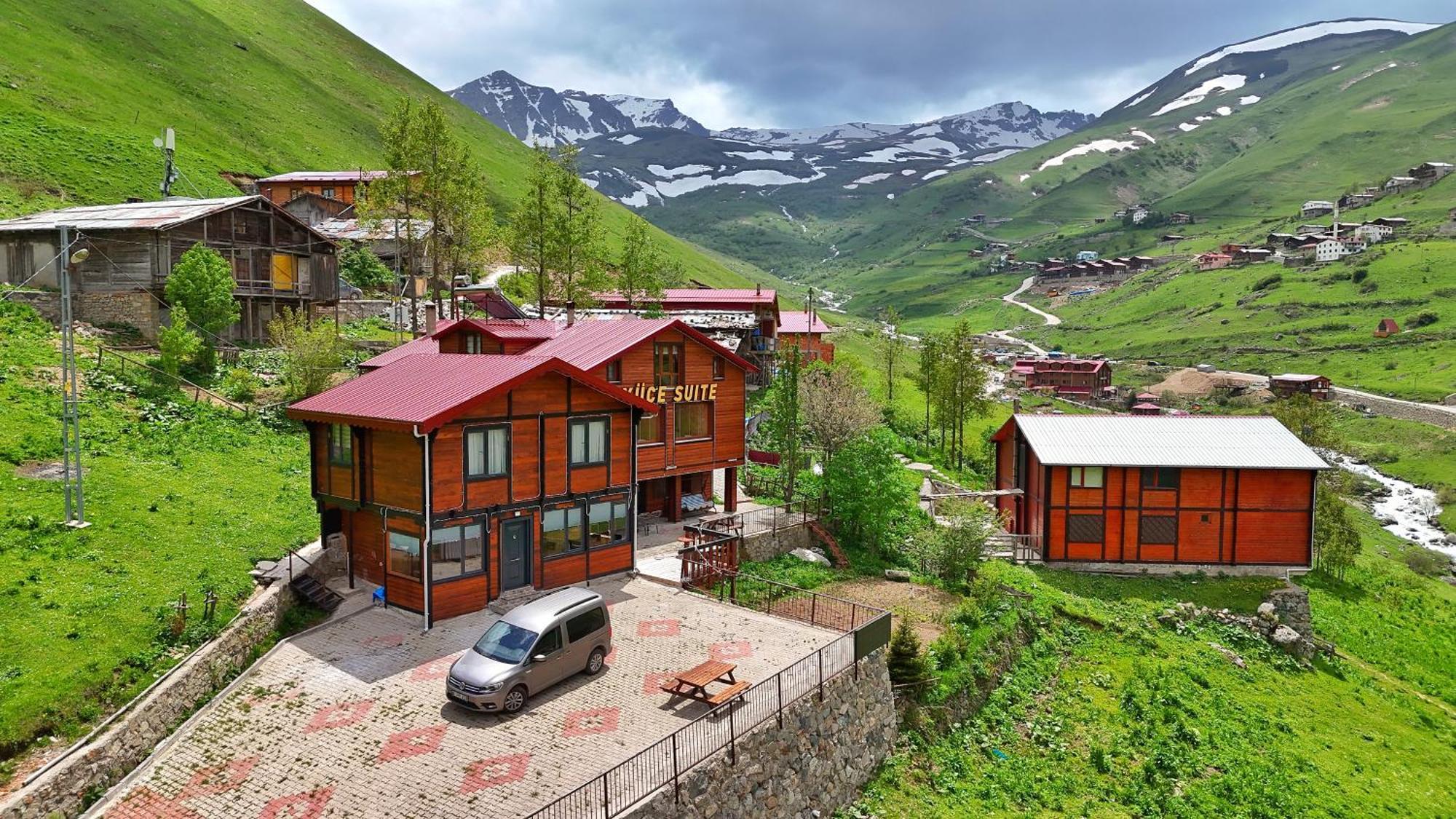 Yuece Aparthotel