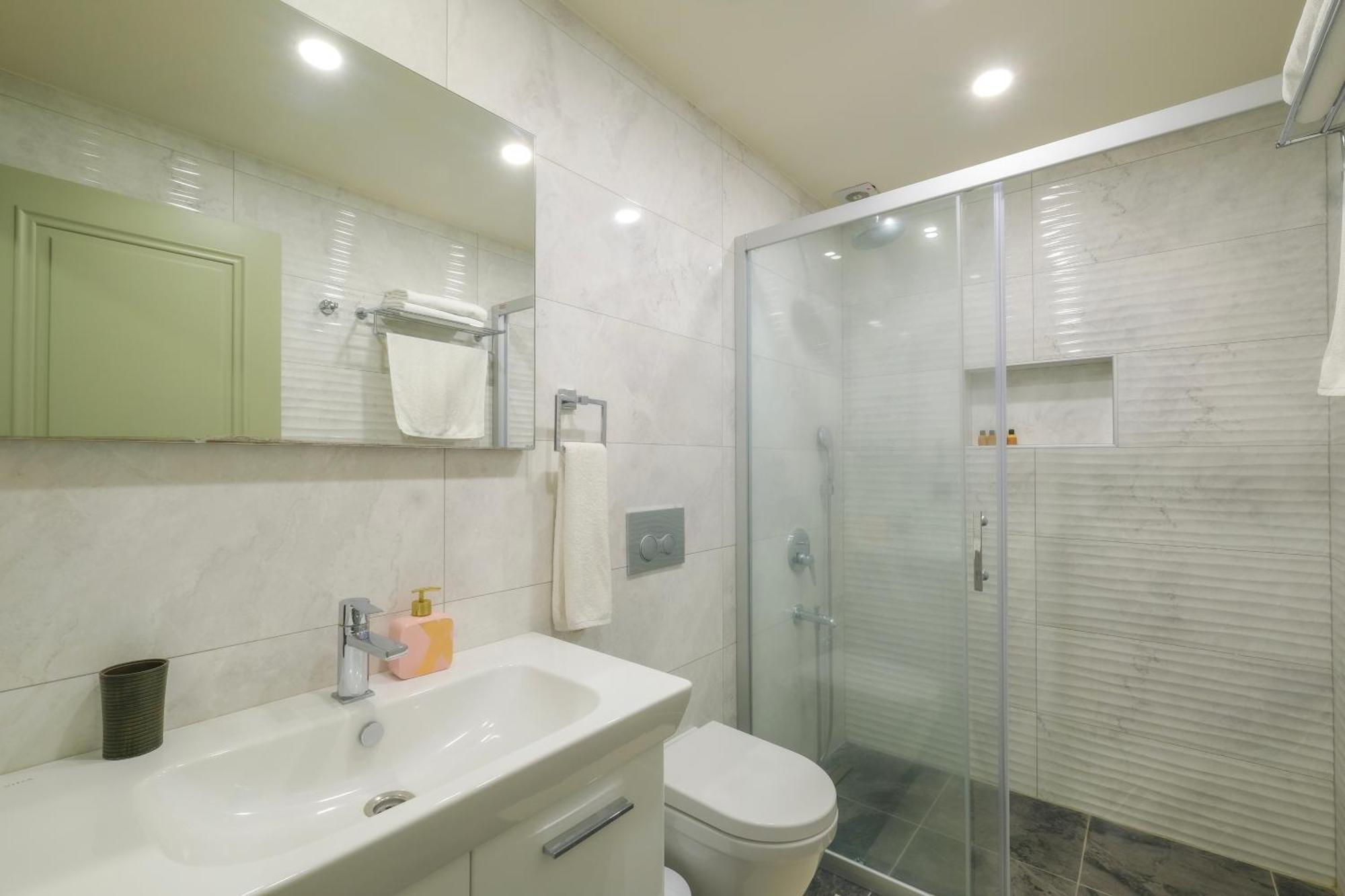 Bed & Breakfast Centre 2*
