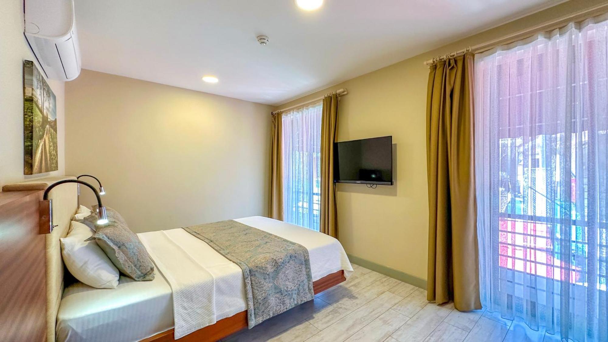 Bed & Breakfast Centre 2*