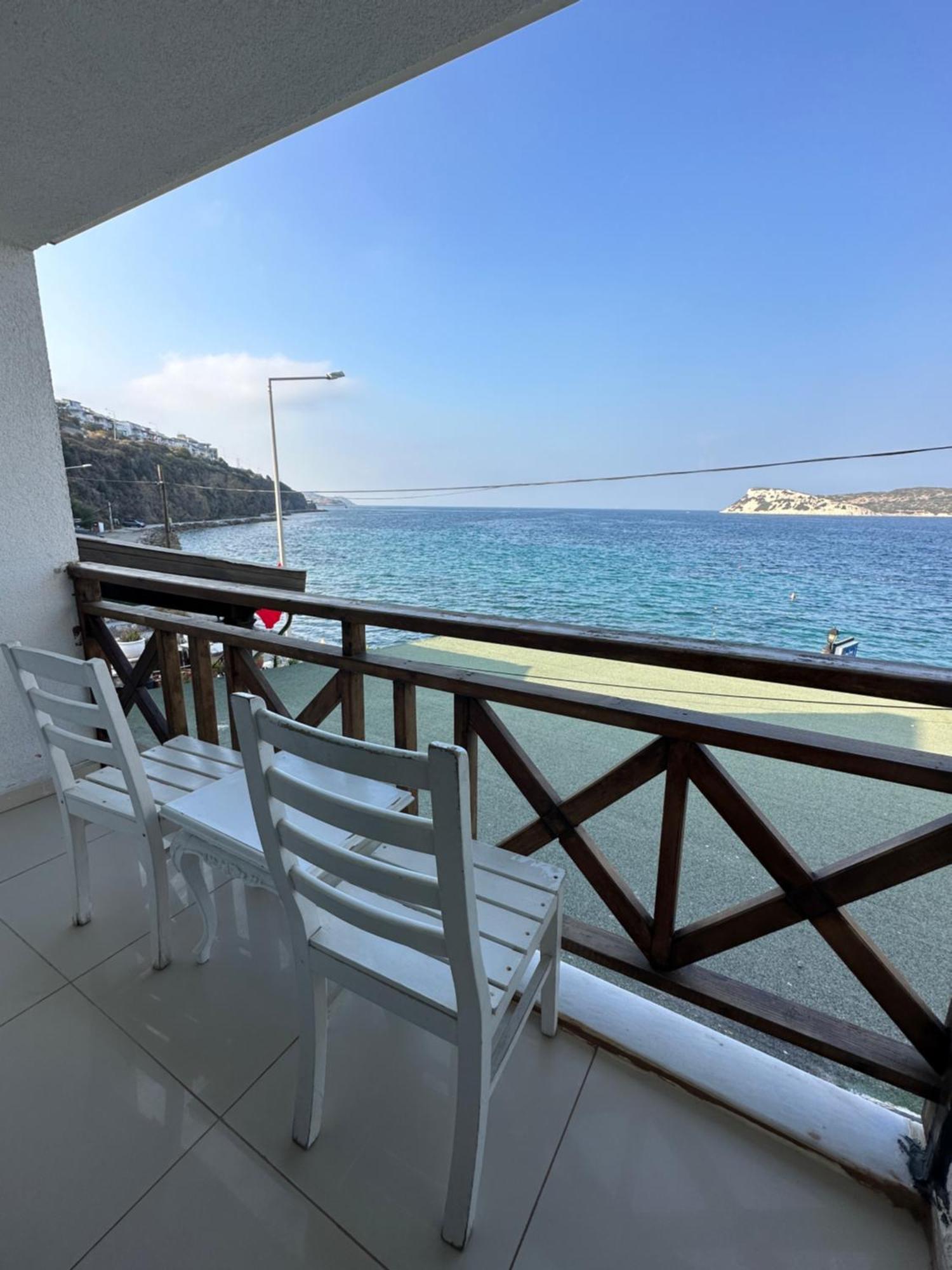 Giritli Meyhanesi & Butik * Karaburun (Izmir)