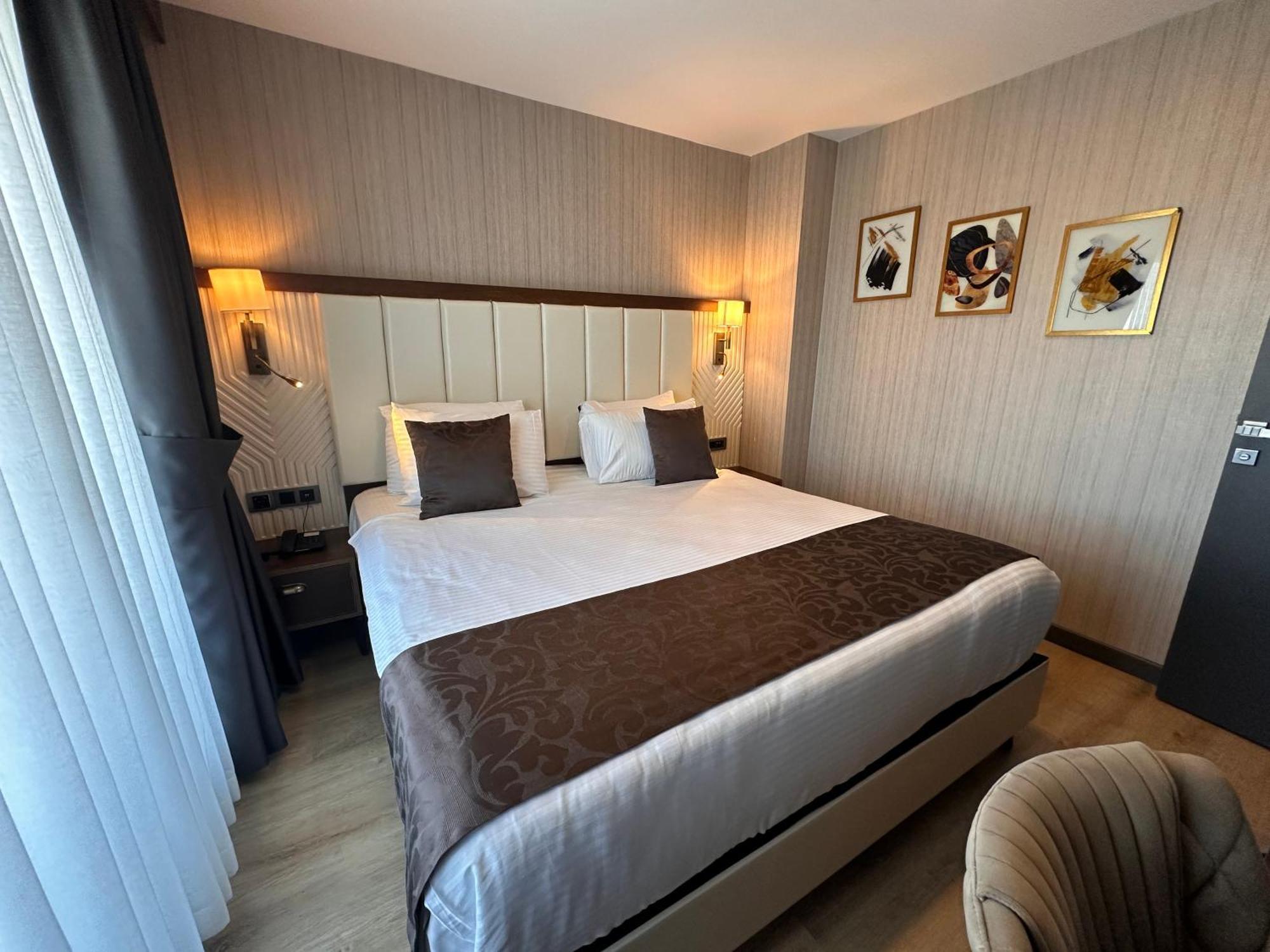 Hotel Trademark Collection By Wyndham Operla Airport