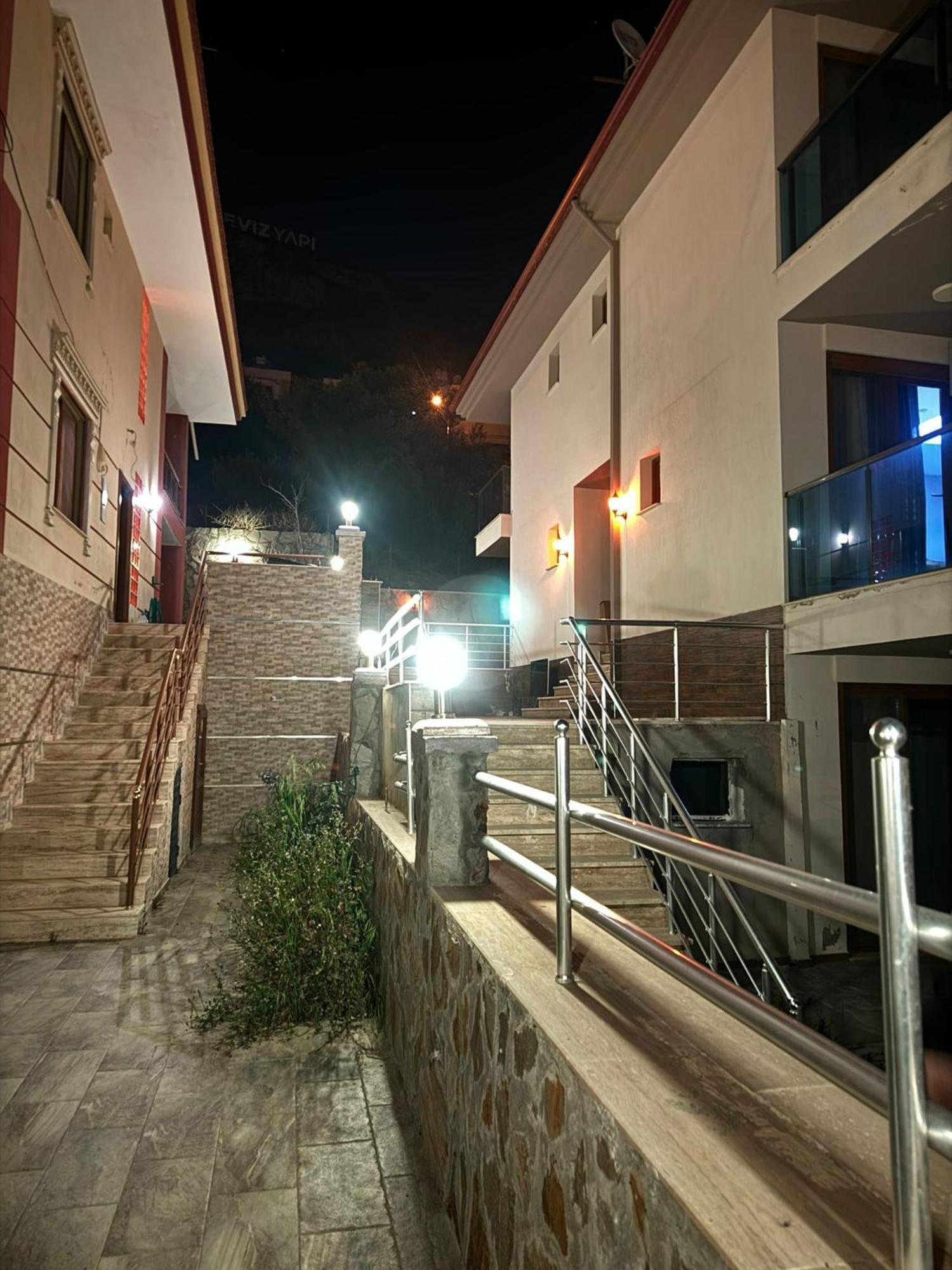 Luex