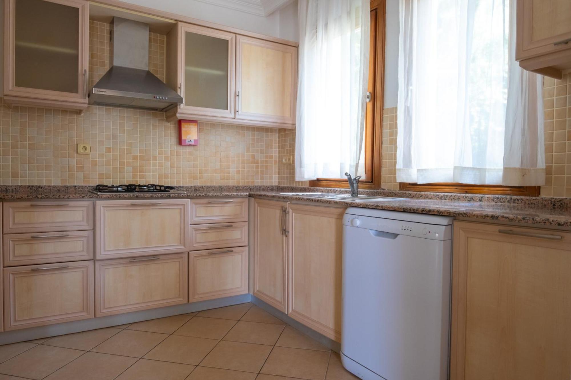 Hotel Perdikia Hill And