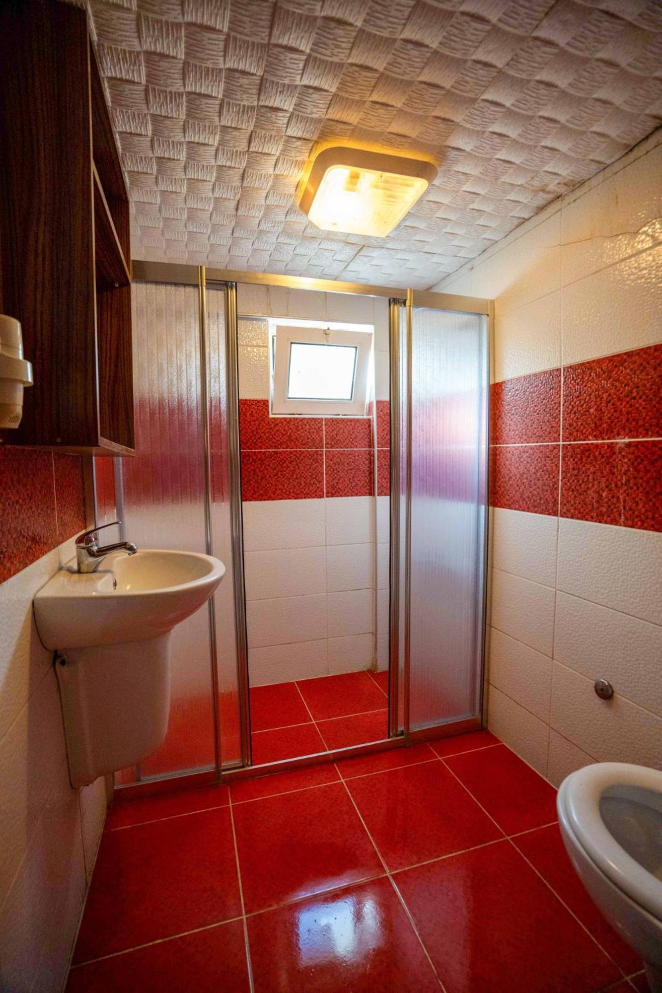 Kutlugun Sahil Hotel Akcay (Edremit)