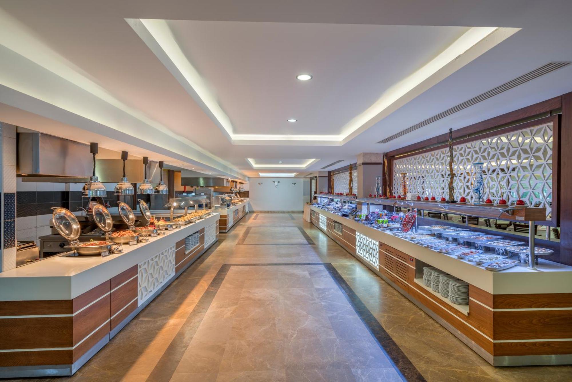 Max Hotel