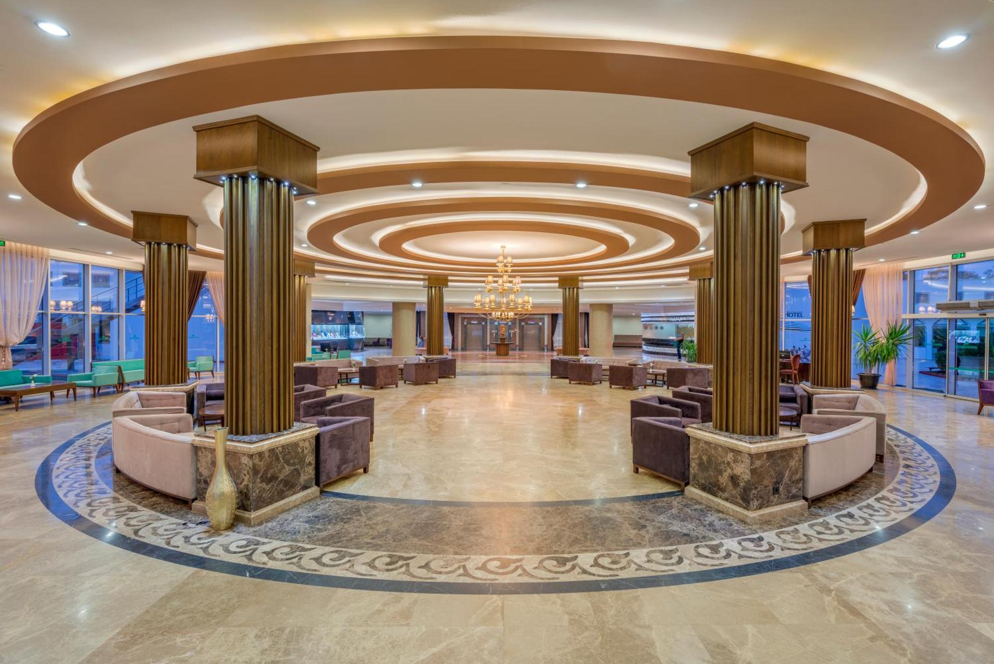 Max Hotel 5*
